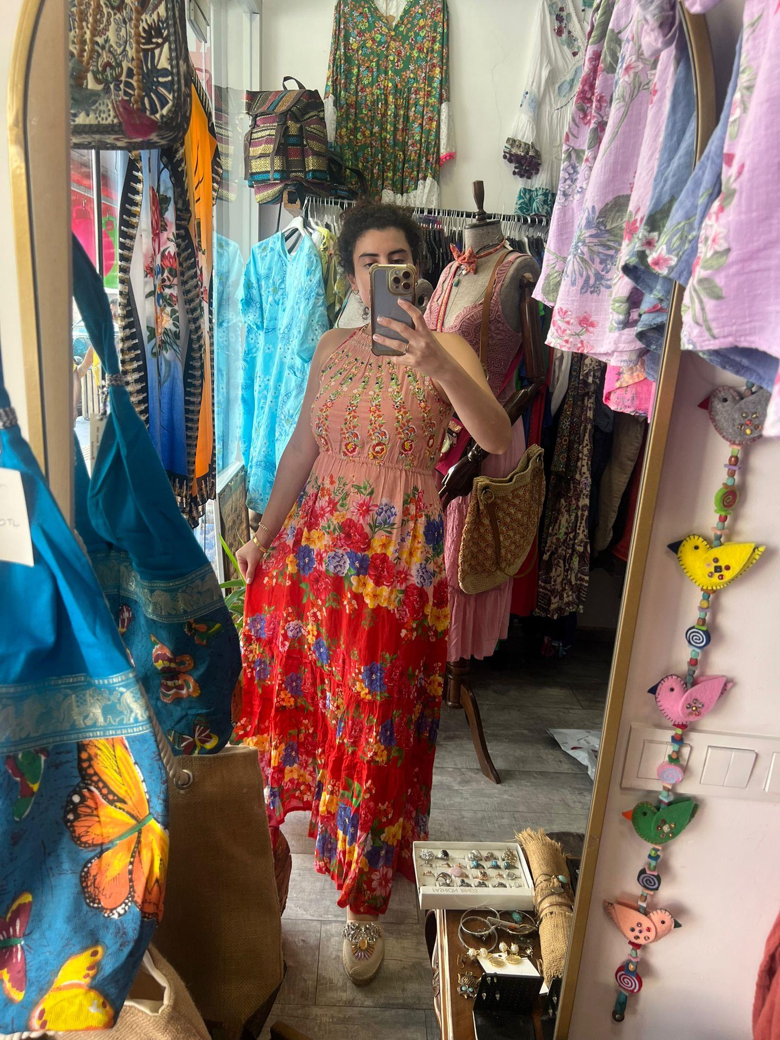 El Baskısı El Boyaması El İşleme İthal Elbise Renkli