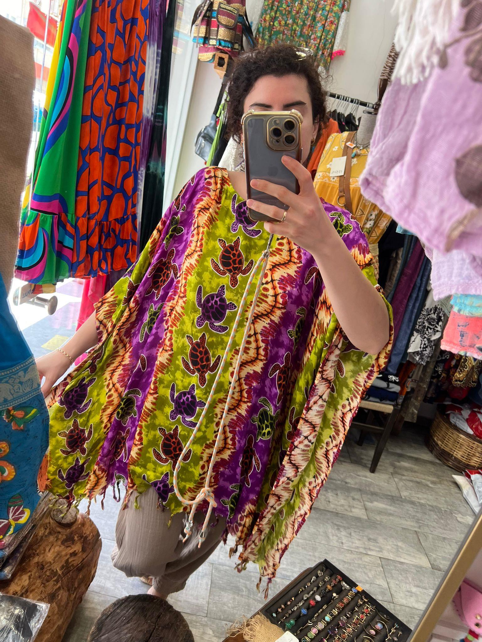 El Baskısı Kaplumbağa Desenli Bluz Mor Yeşil Renkli