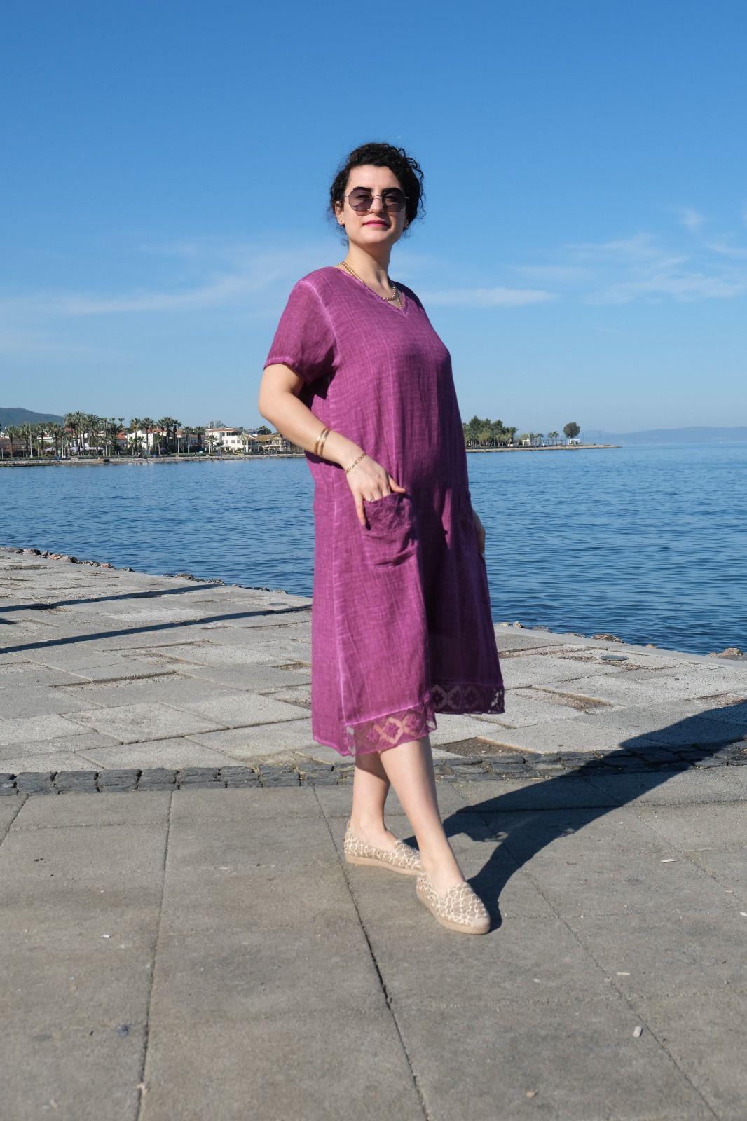 Etek Ucu Motif Detaylı V Yaka Ham Pamuk Elbise Mor