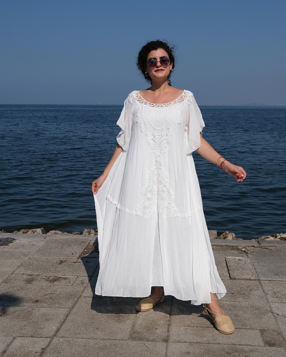 Ham Pamuk Dantel Detaylı Elbise