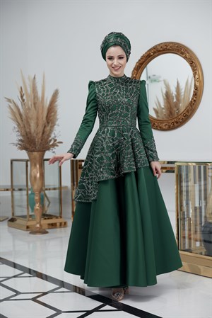 Hürrem Tesettür Abiye Zümrüt