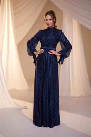 Serena Abiye Lacivert