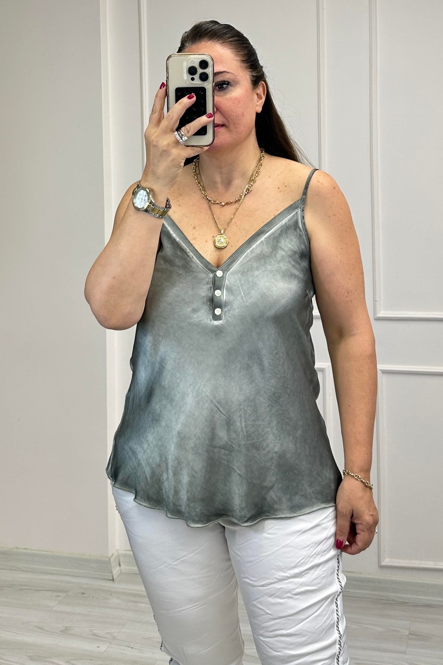 Marry Düğmeli Saten Bluz Yeşil