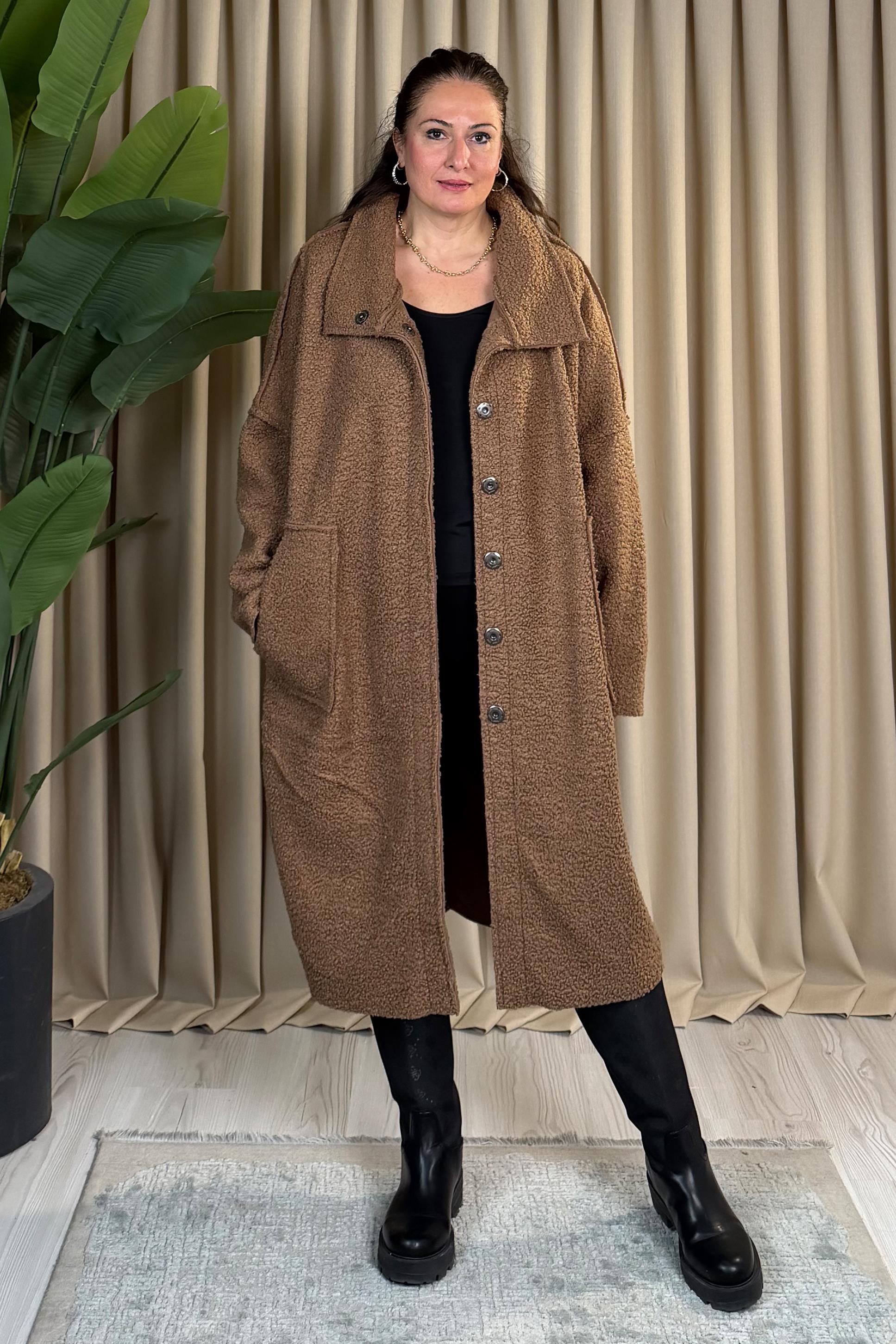 Lanna Buklet Kaban Camel