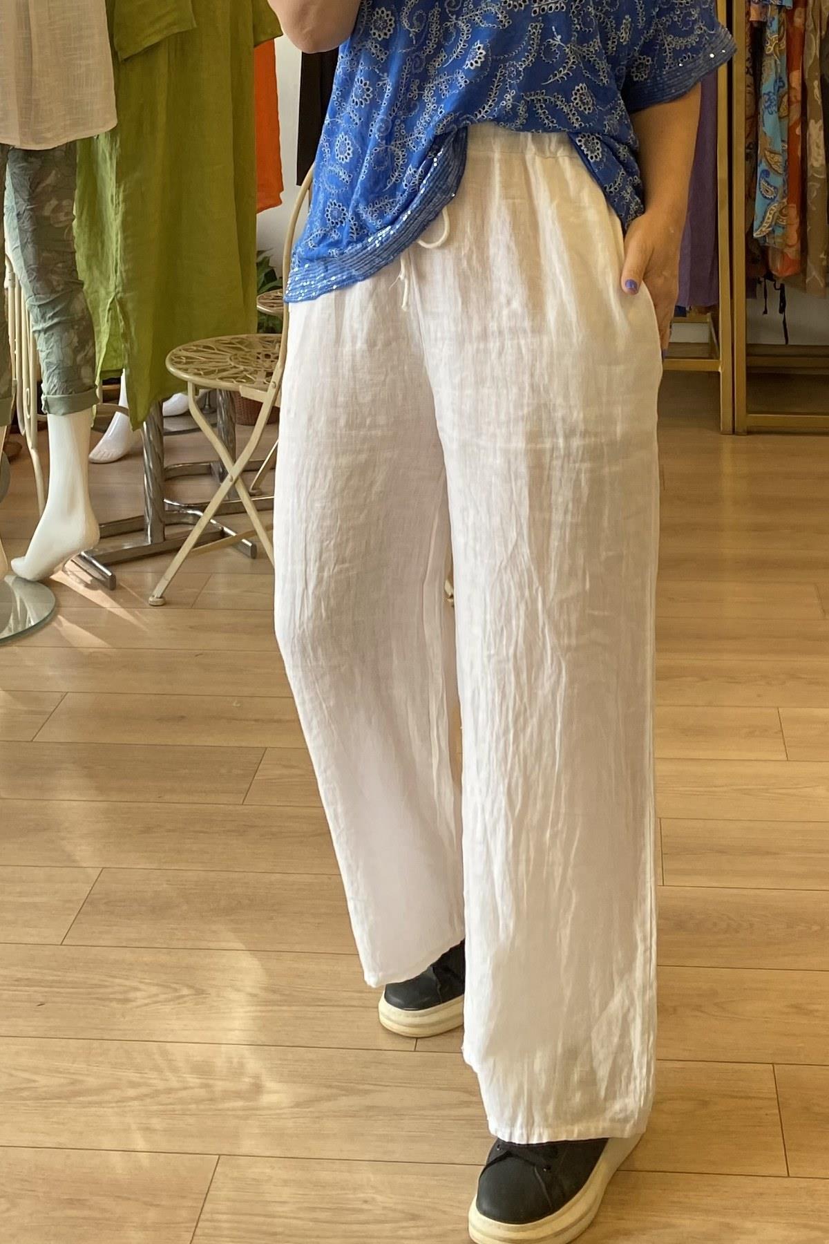 Beli Lastik Ve İp Büzgülü Bol Kesim Pantolon Beyaz