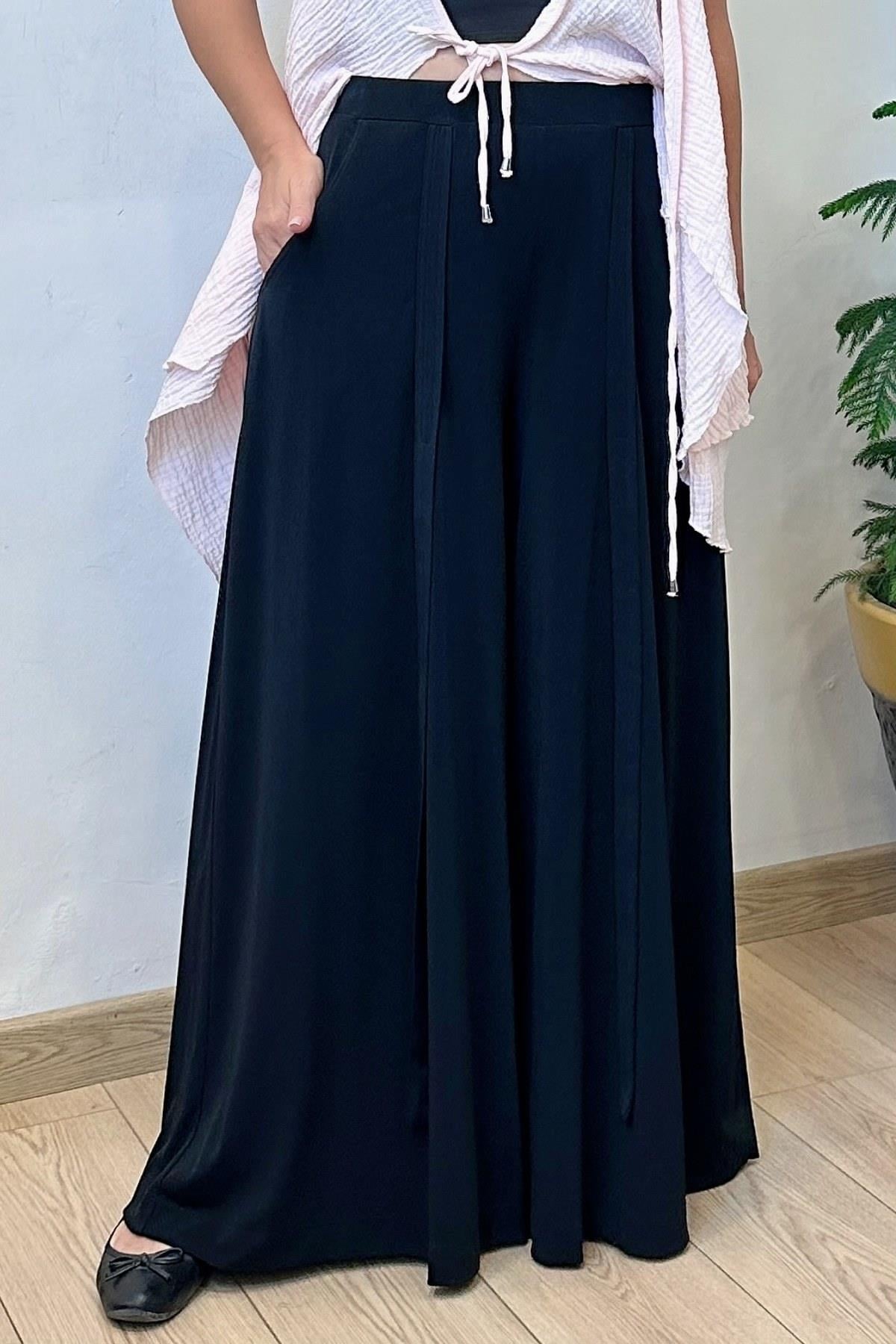 Bol Paça Ön Kuşak Detaylı Pantolon Siyah