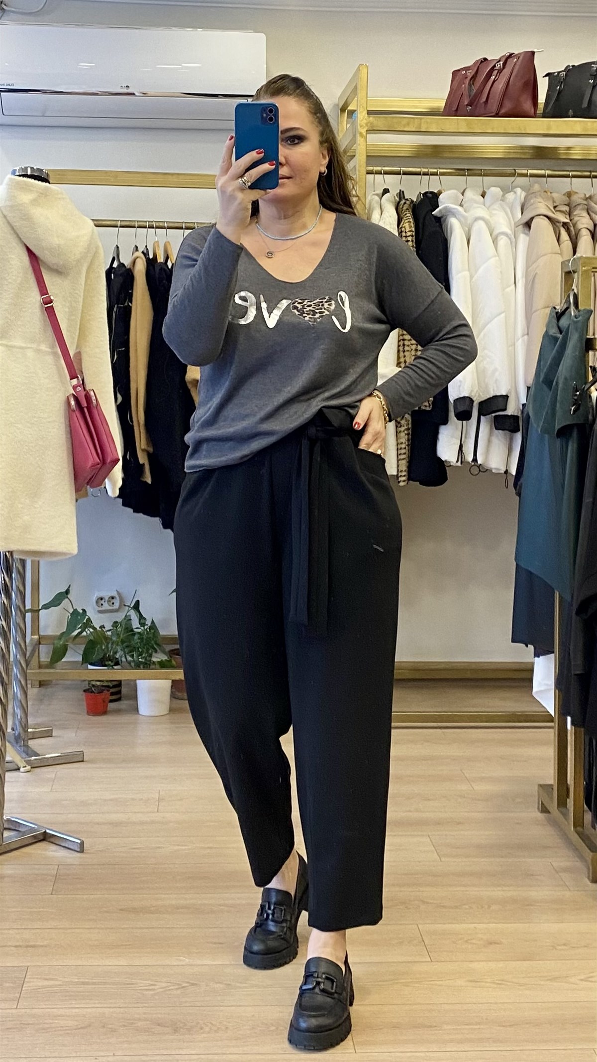 Havuç Mobel Beli Kuşaklı Kumaş Pantolon Siyah