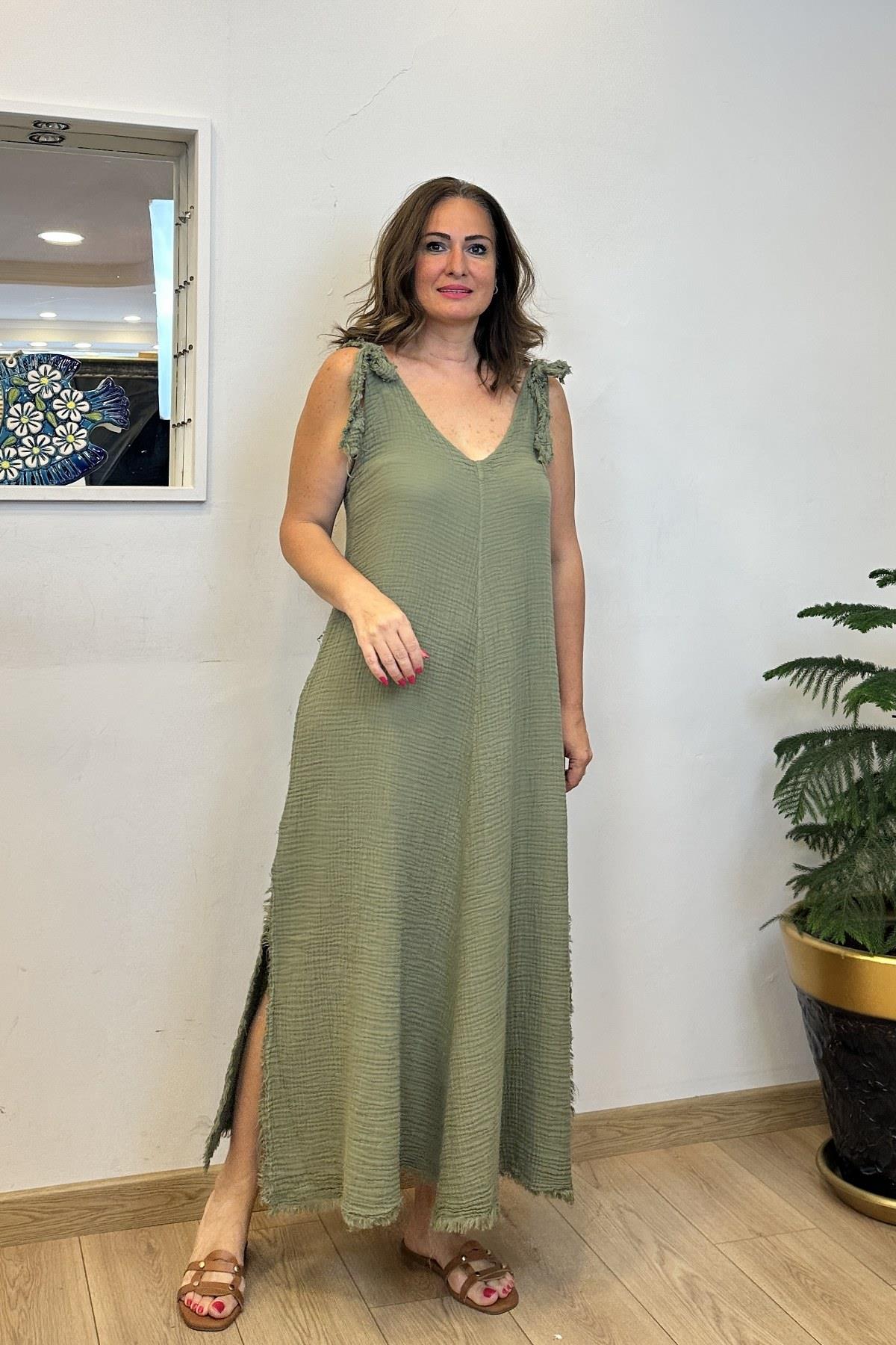 Omuz Bağlama Detaylı Uzun Elbise Yeşil