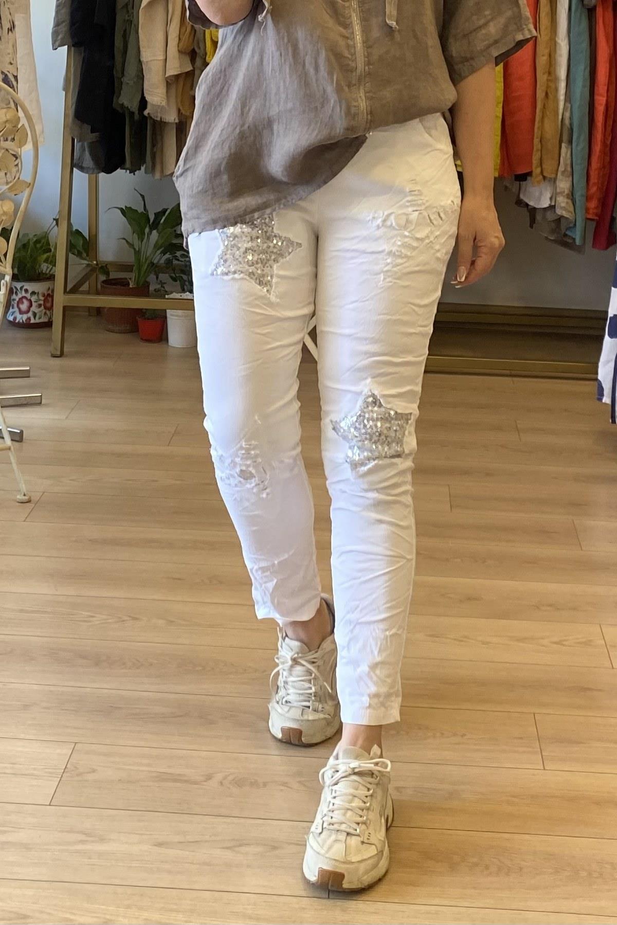Yıldız Detaylı Pul İşlemeli Full Likralı Pantolon Beyaz