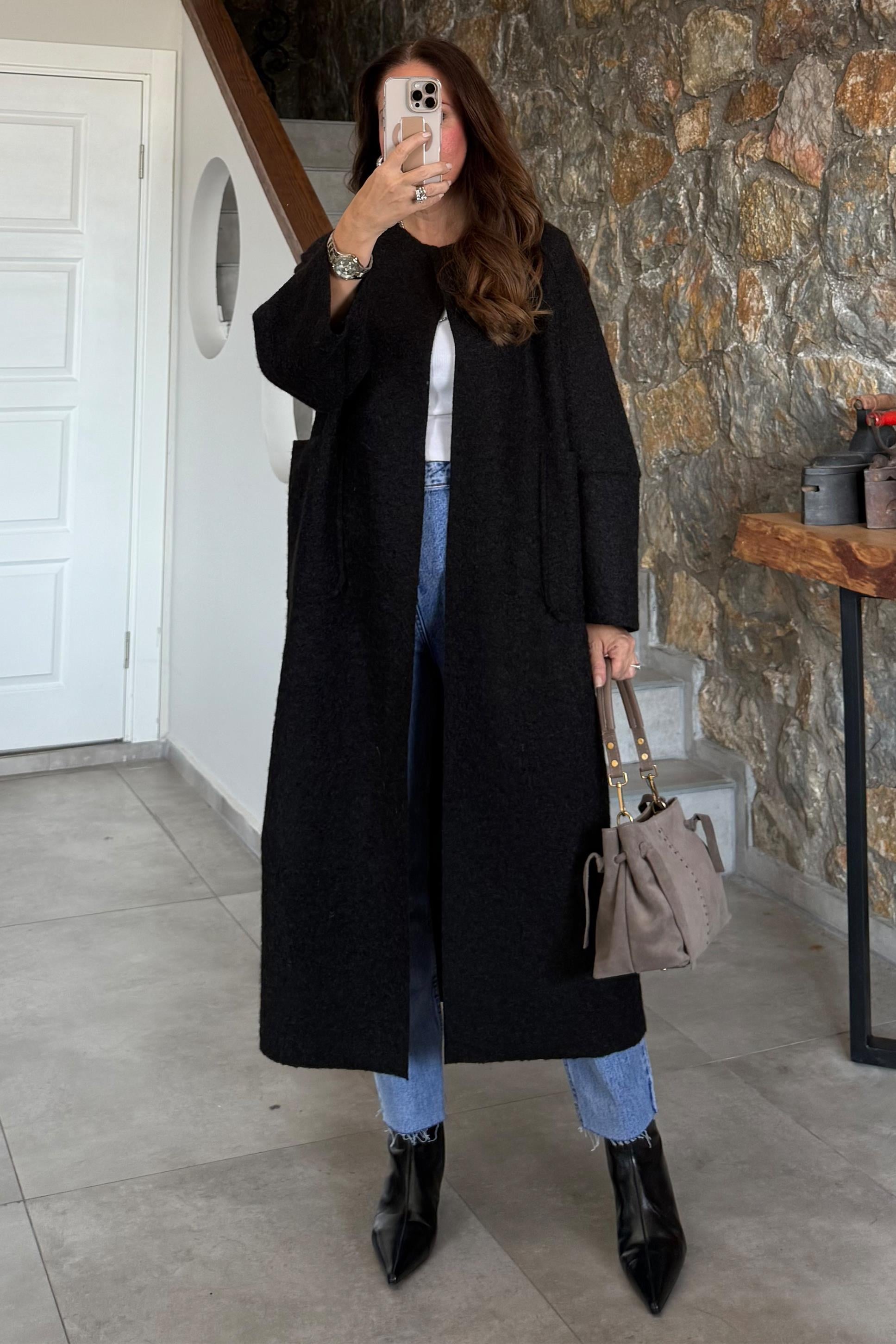 Elina Keçe Kaban Siyah