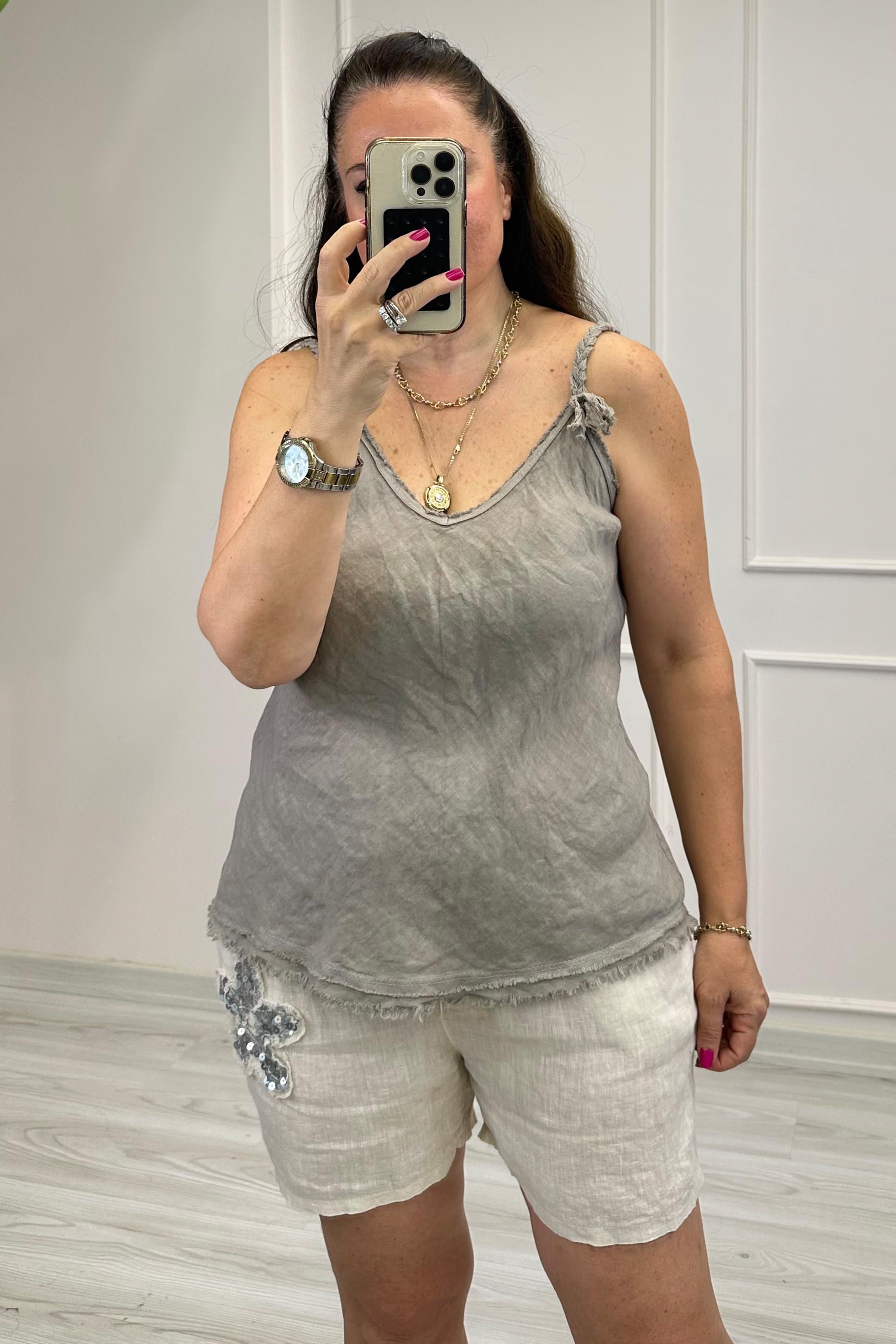 Livina Örgü Askılı Keten Bluz Bej
