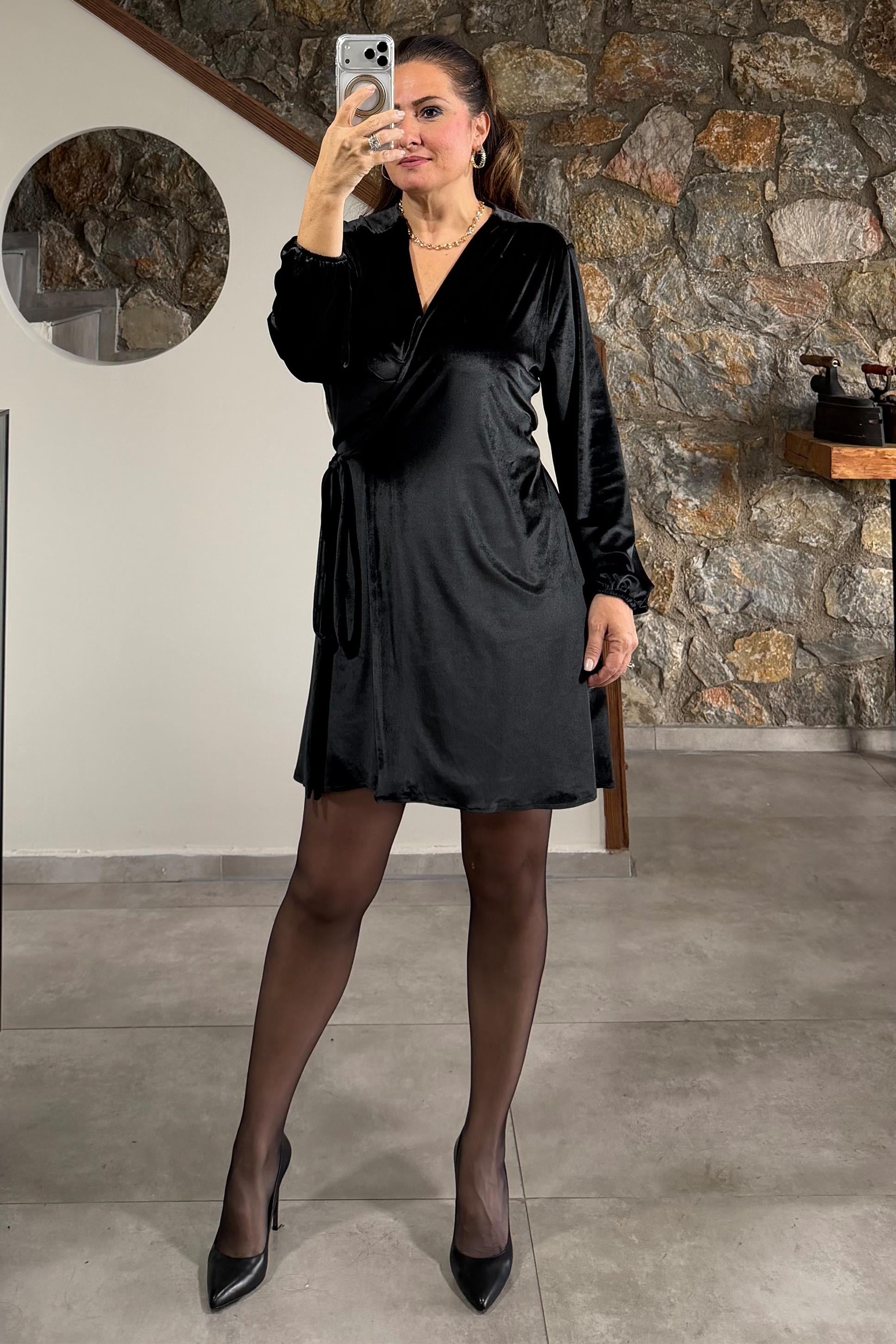 Sophia Kruvaze Kadife Elbise Siyah
