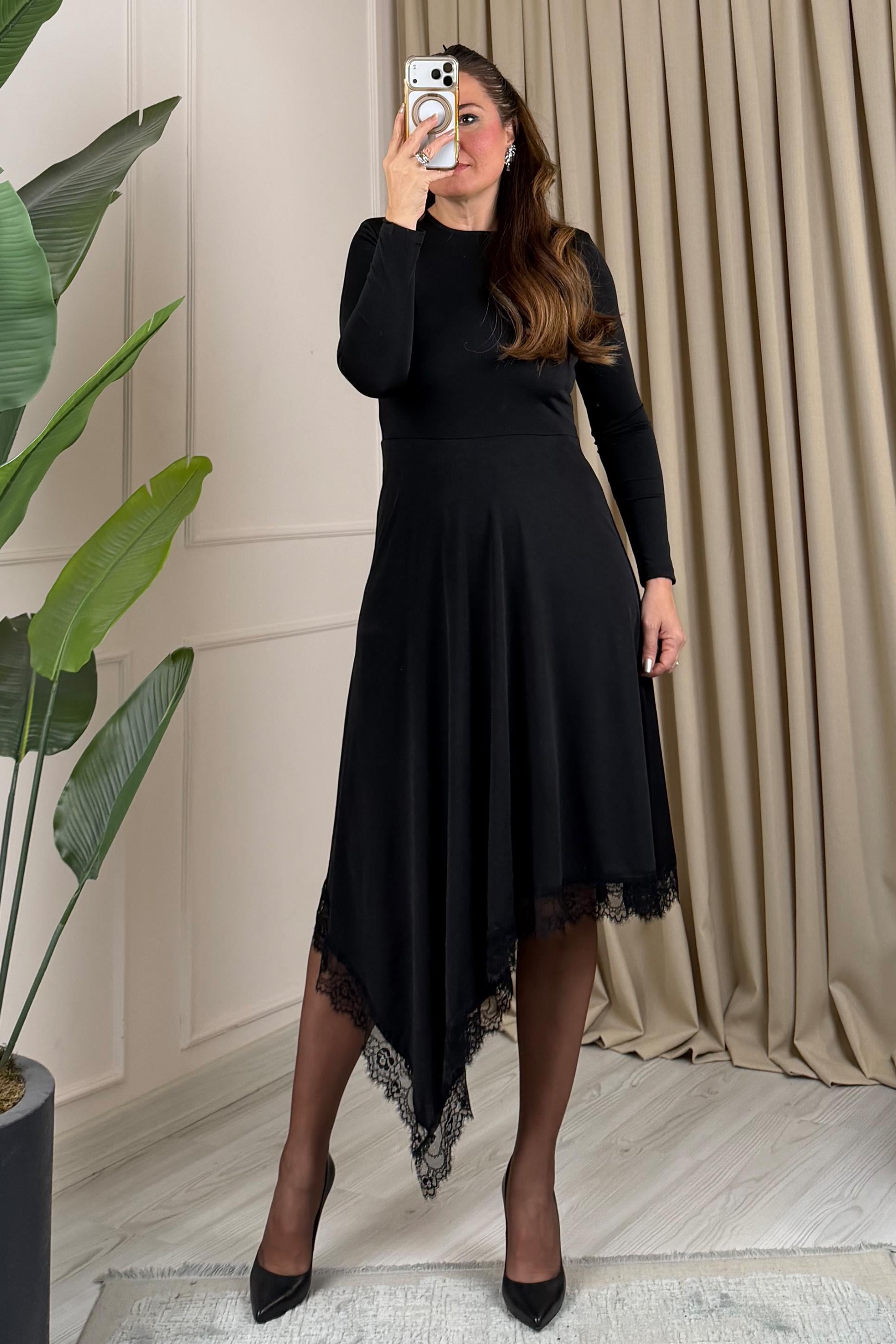 Lace Dantel Detaylı Asimetrik Elbise Siyah