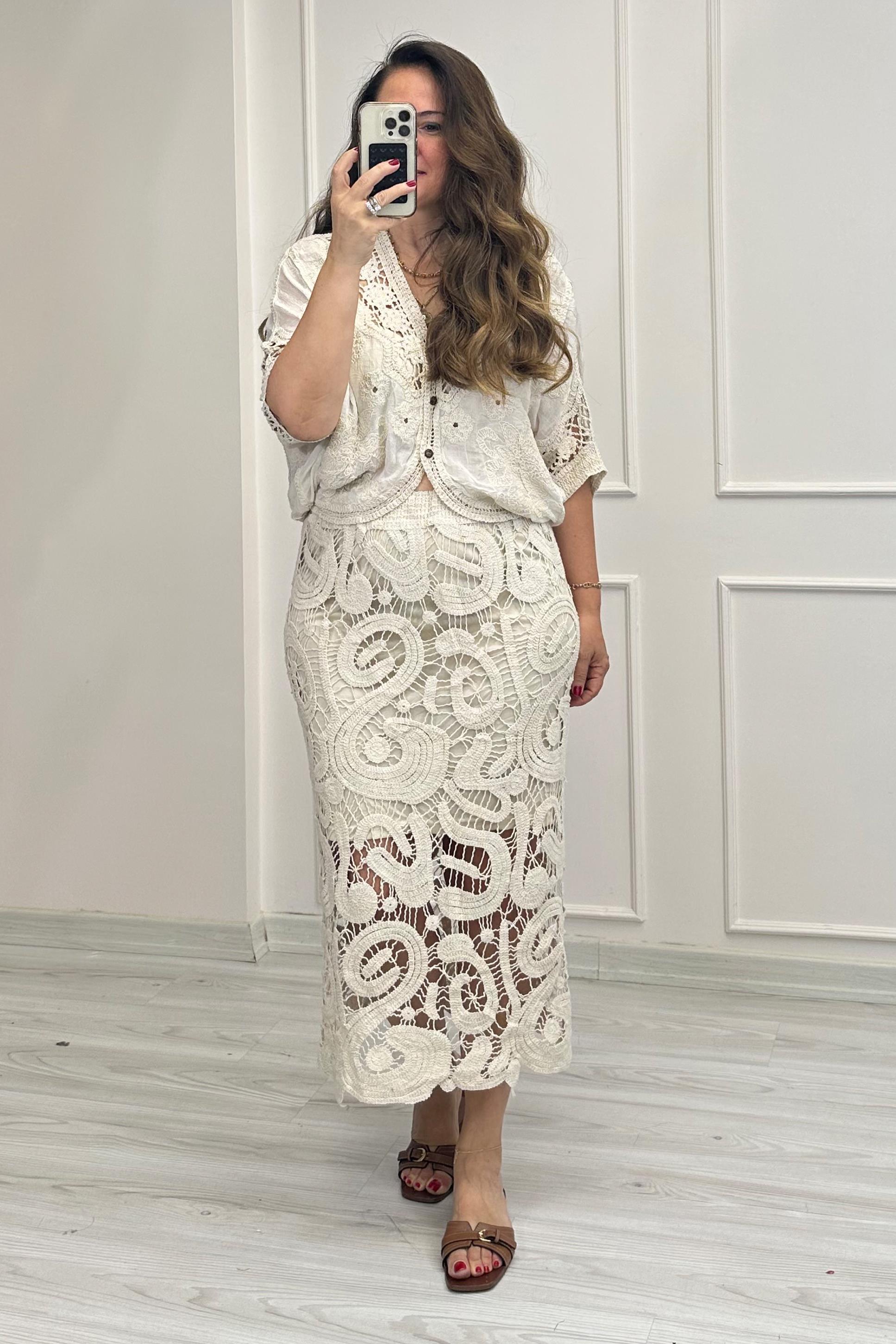 April Örgü Etek Krem