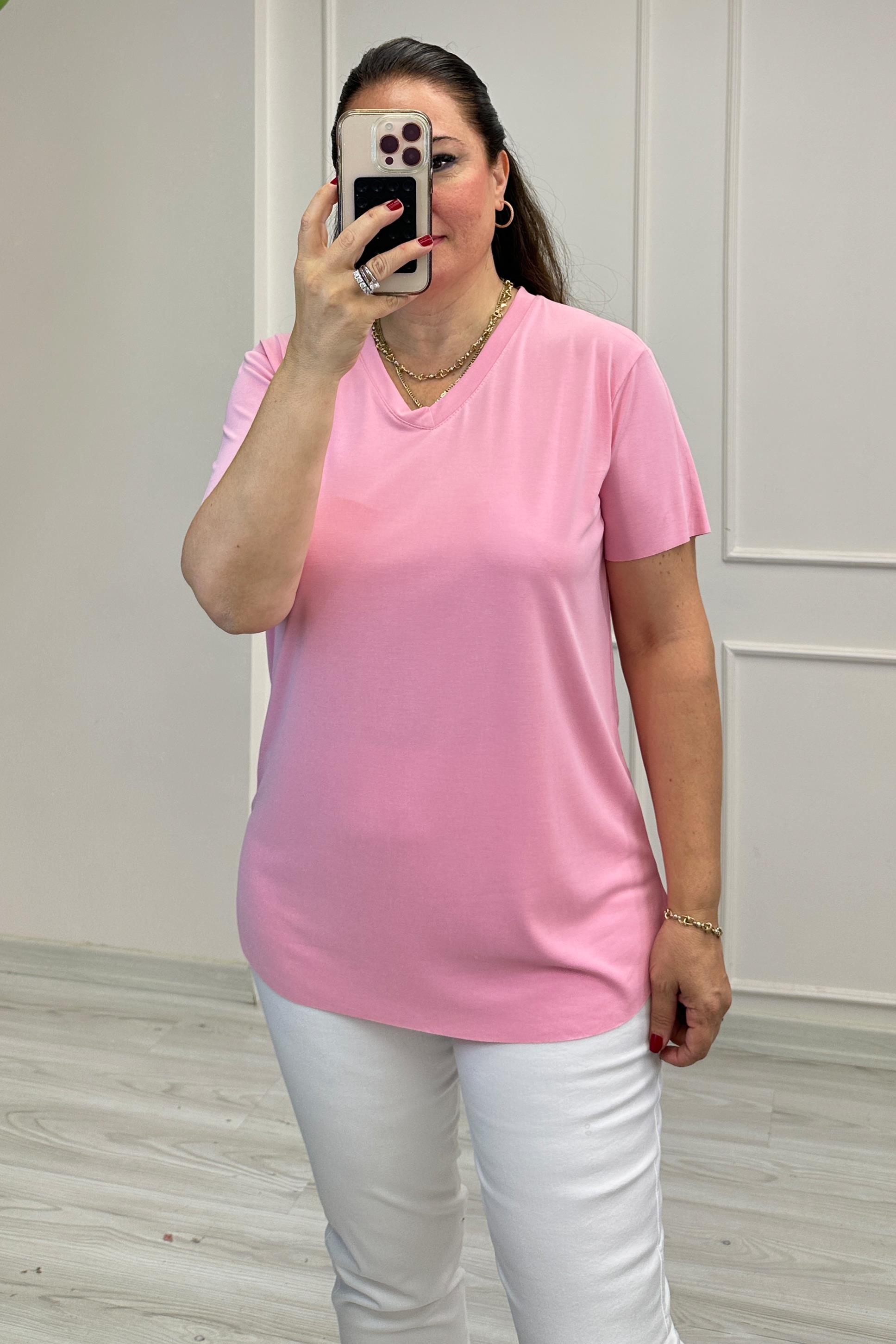 Julia V Yaka T-Shirt Pembe