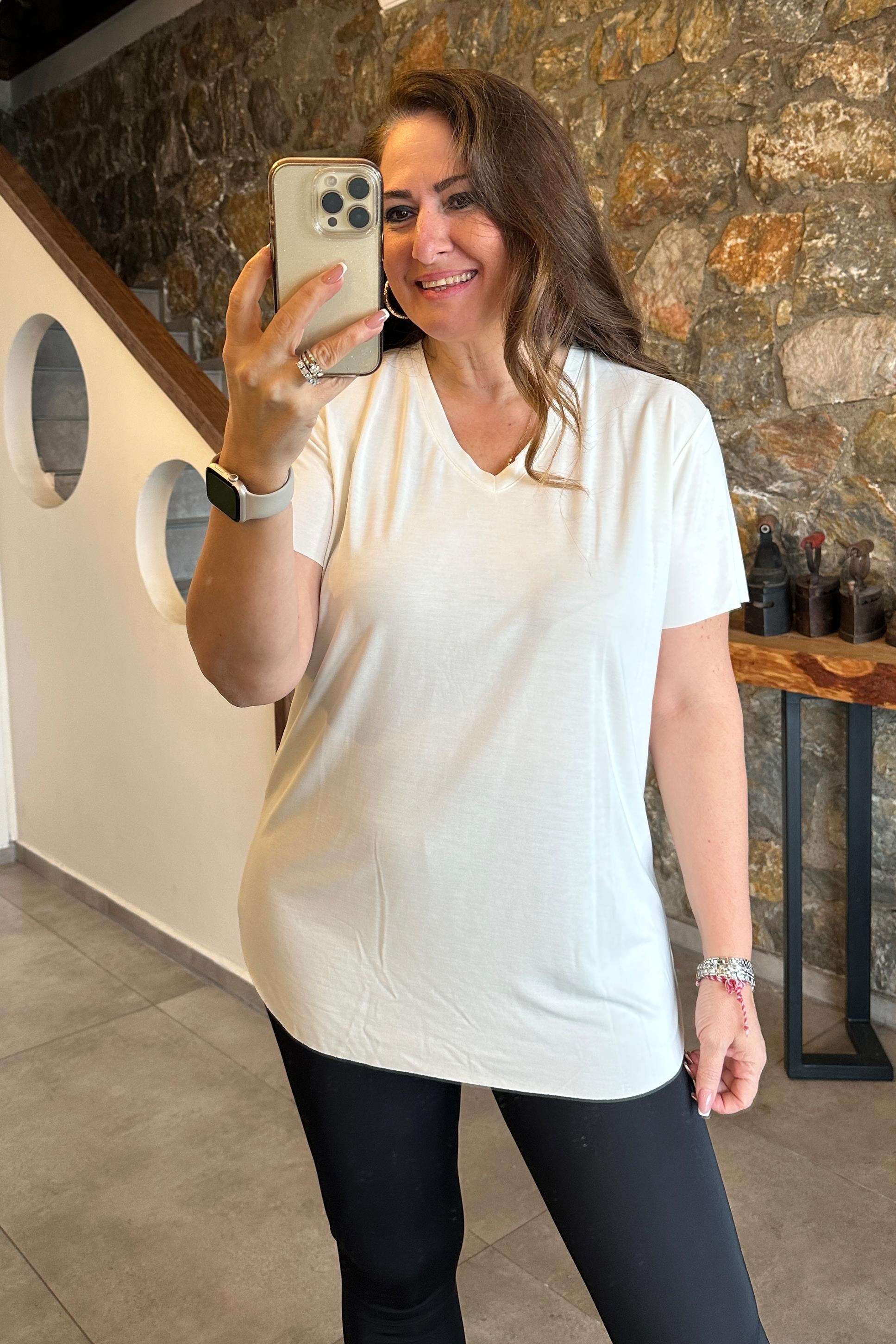 Orjinal Marka V Yaka T-Shirt Beyaz