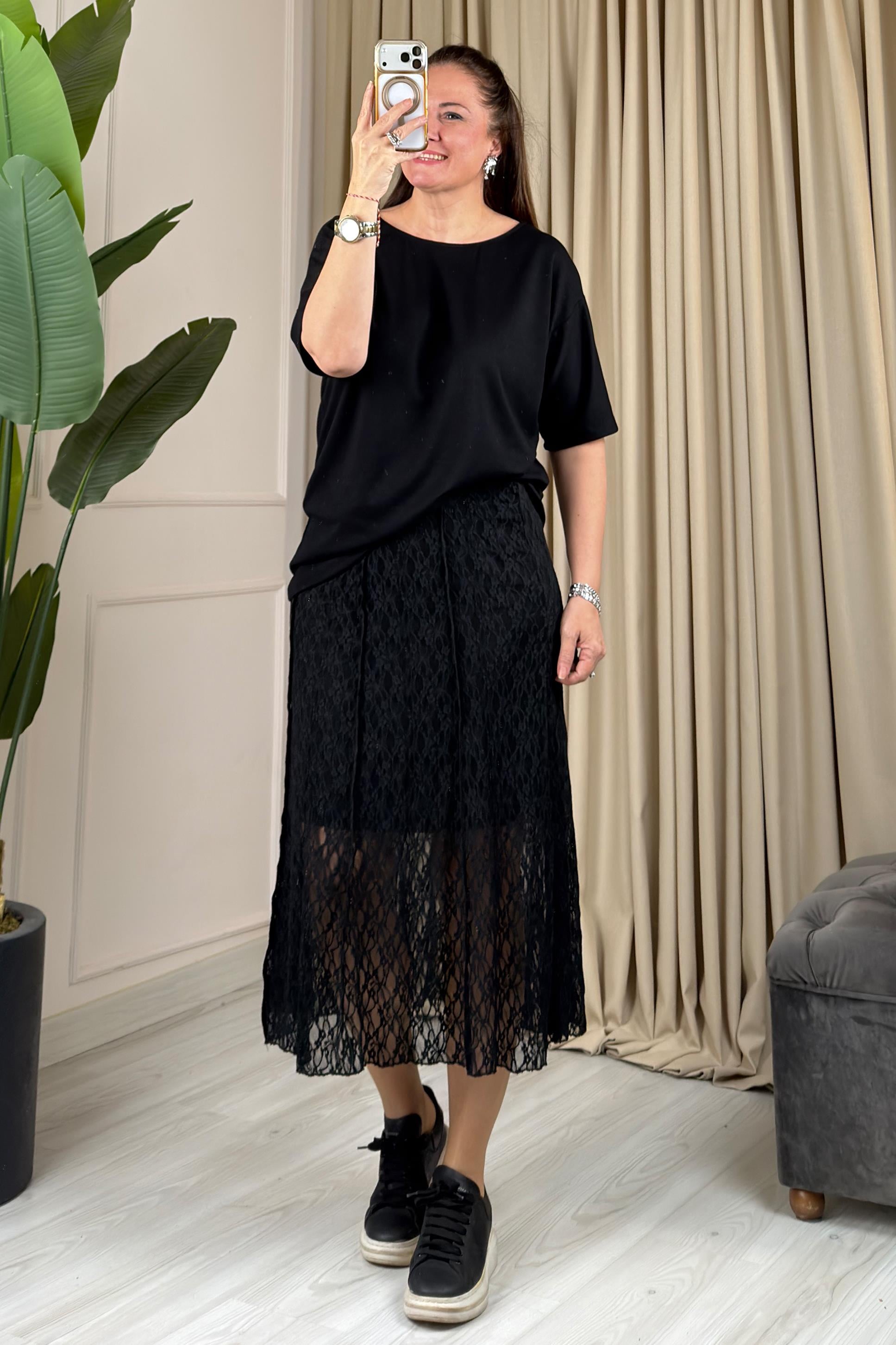 Dinna Dantel Etek Siyah