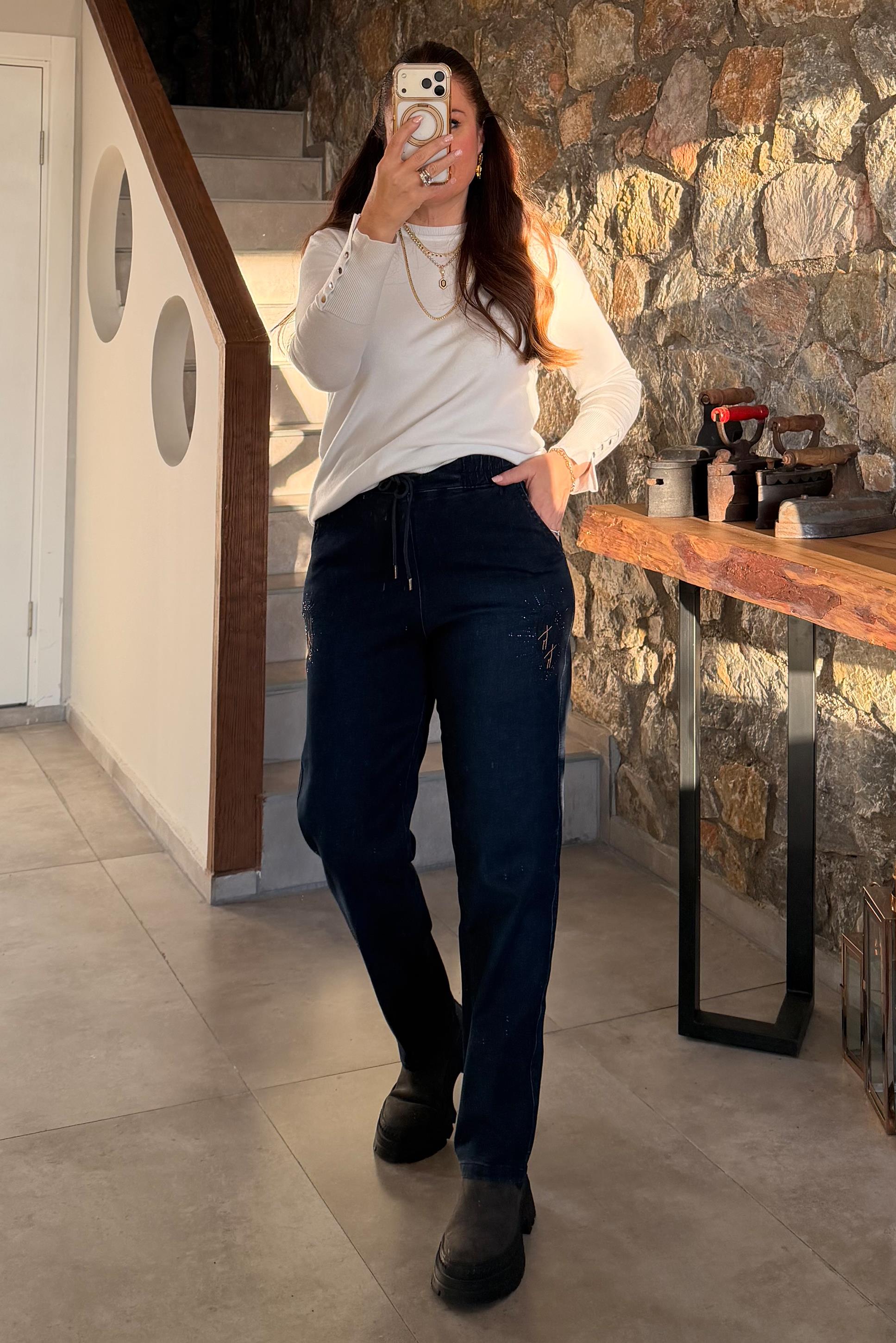 Johanna Taş Detaylı Kot Pantolon Lacivert