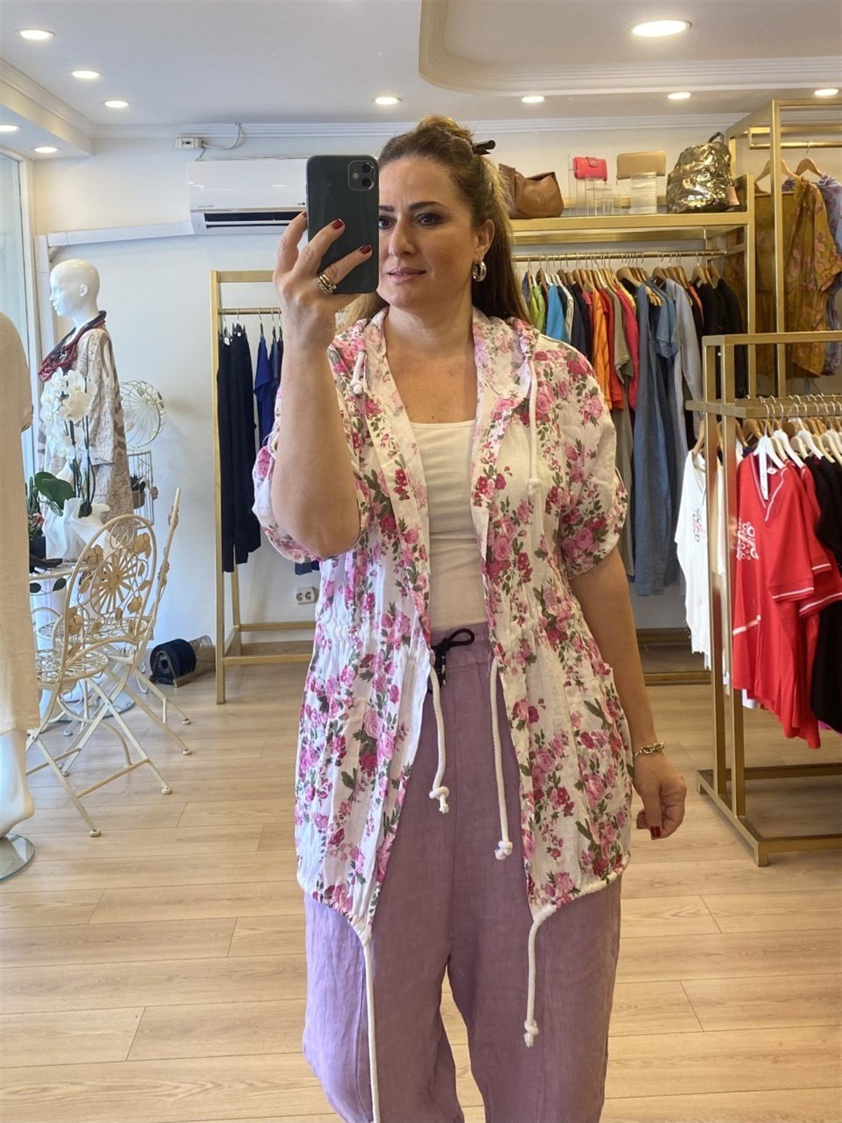 Bel büzgülü keten kumaş ceket beyaz