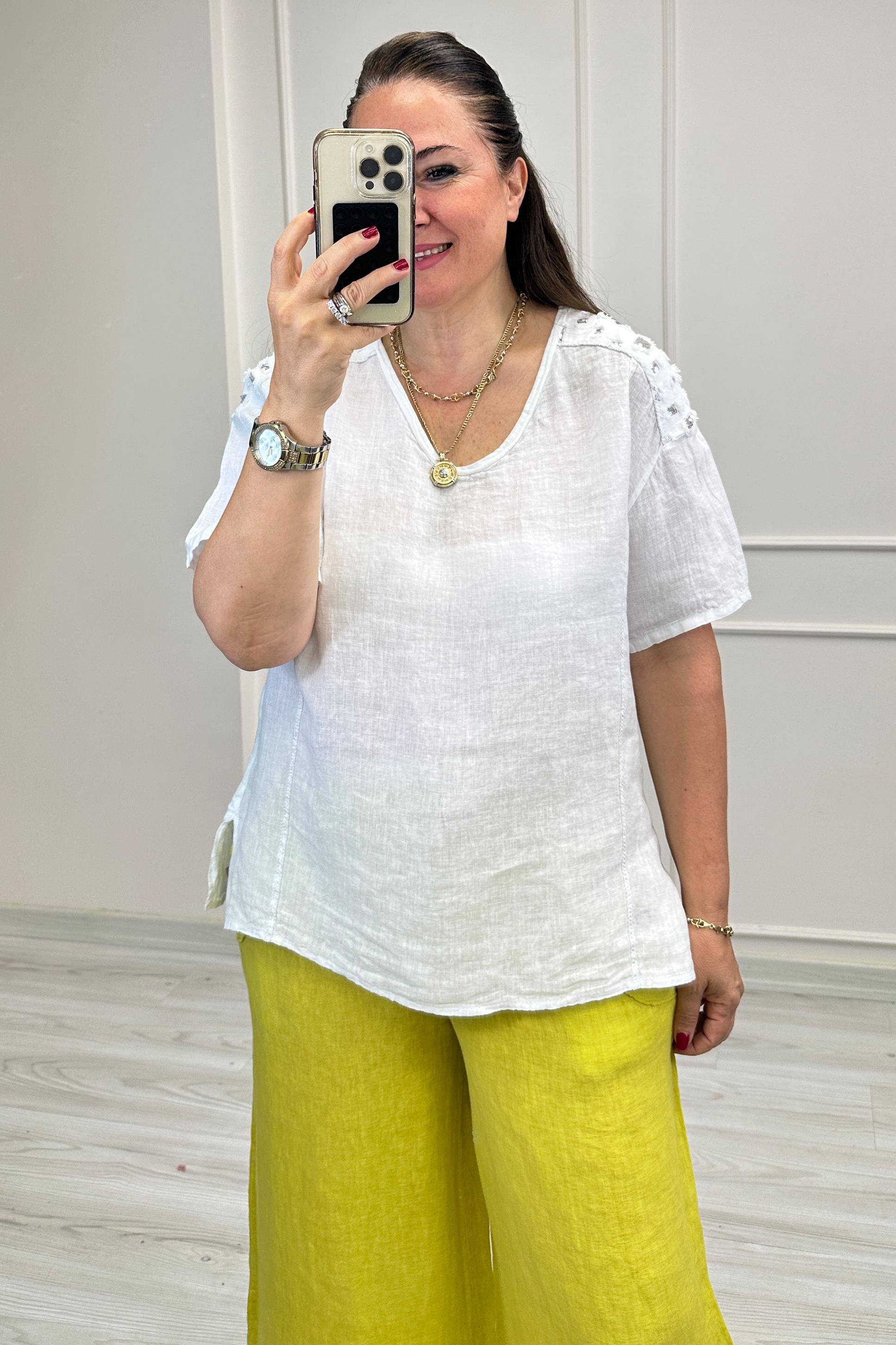 Miranda Omuz Pul Detaylı Keten Bluz Beyaz