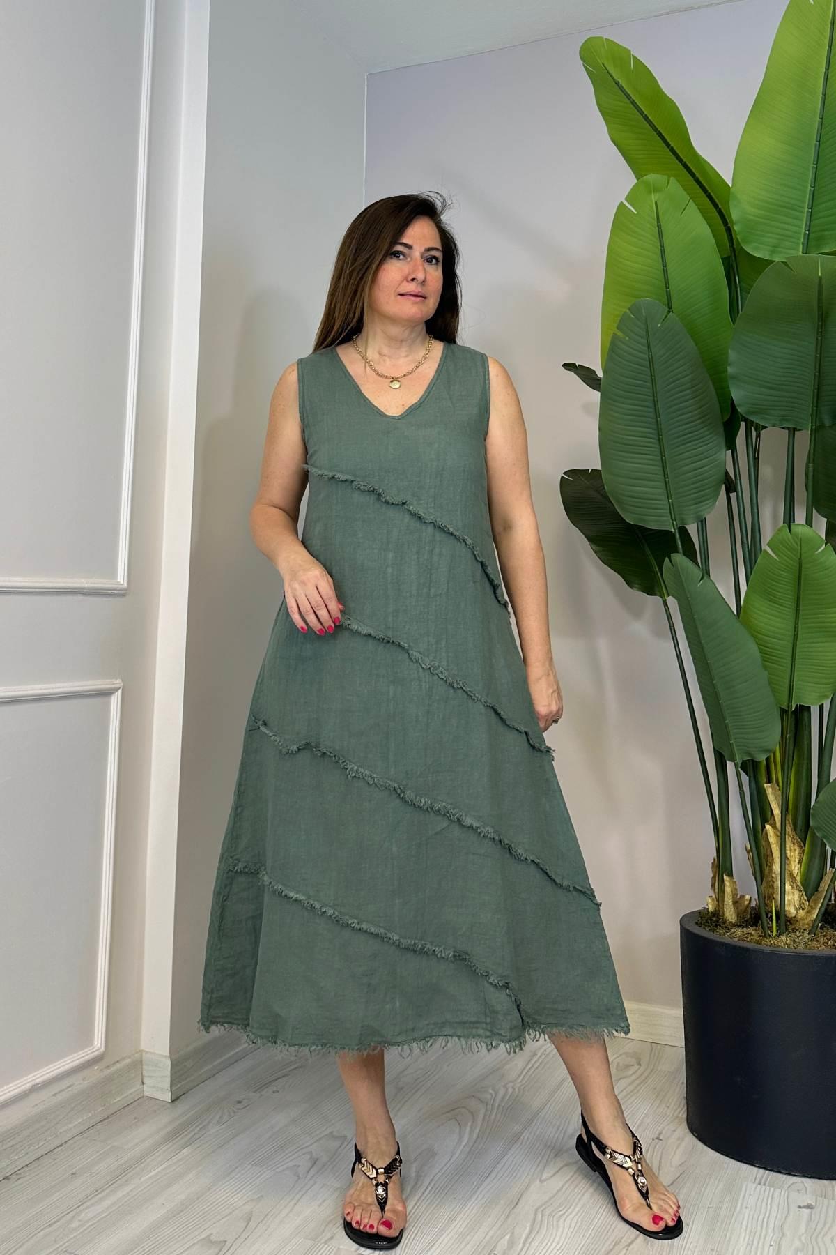 Dikiş Detaylı Uzun Elbise Yeşil