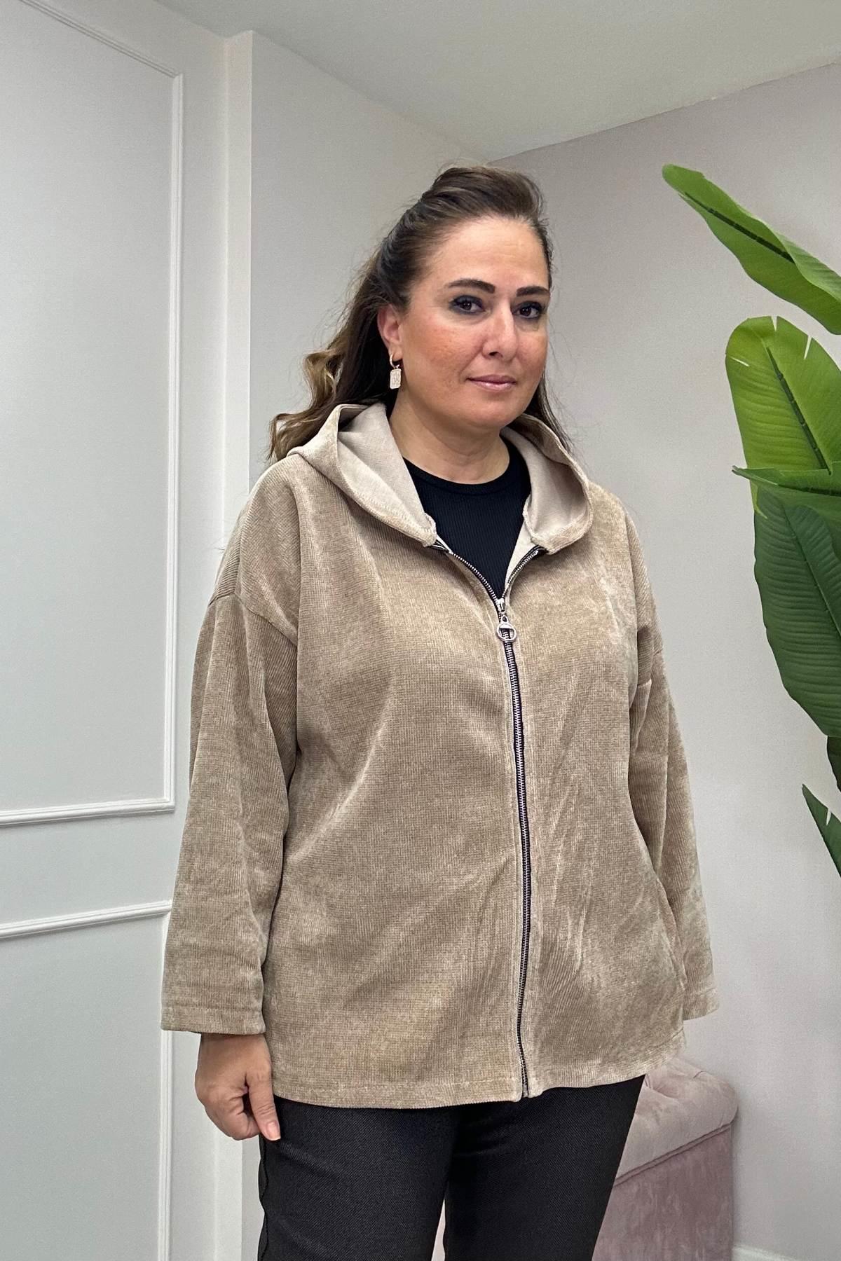 Düz Desen Kadife Şapkalı Ceket-Bej