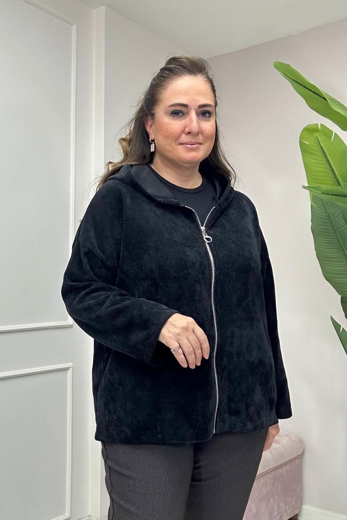 Düz Desen Kadife Şapkalı Ceket-Siyah