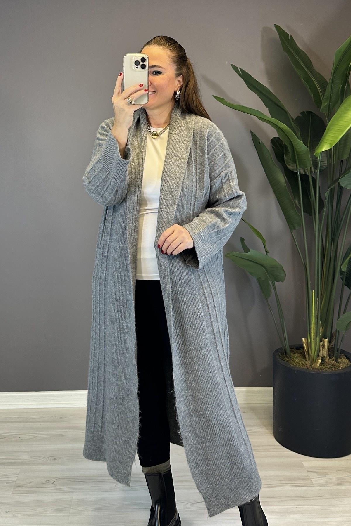 Kalın Fitilli Hırka Gri