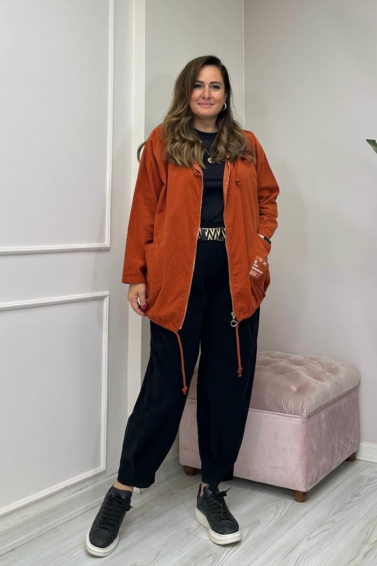 Kapüşonlu Kadife Uzun Ceket Kiremit