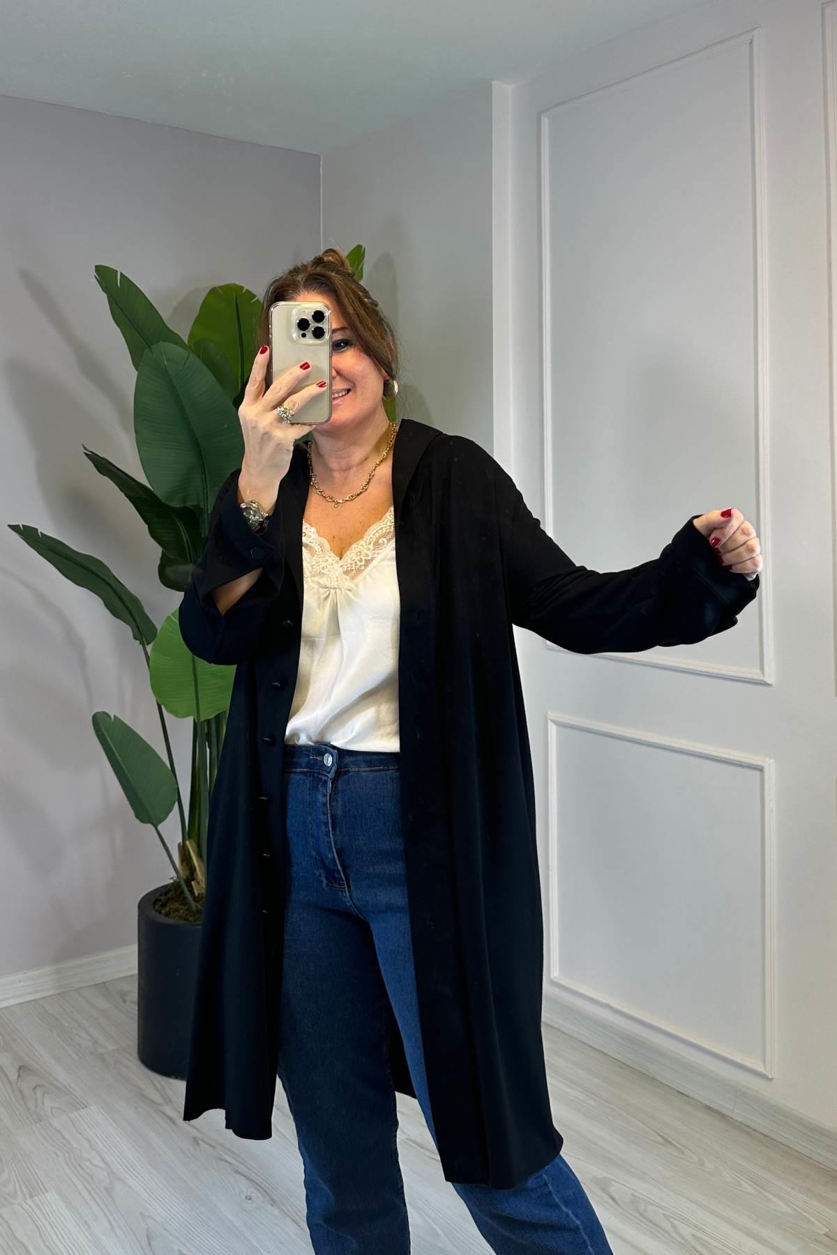 Kapüşonlu Önden Düğmeli Ceket Siyah