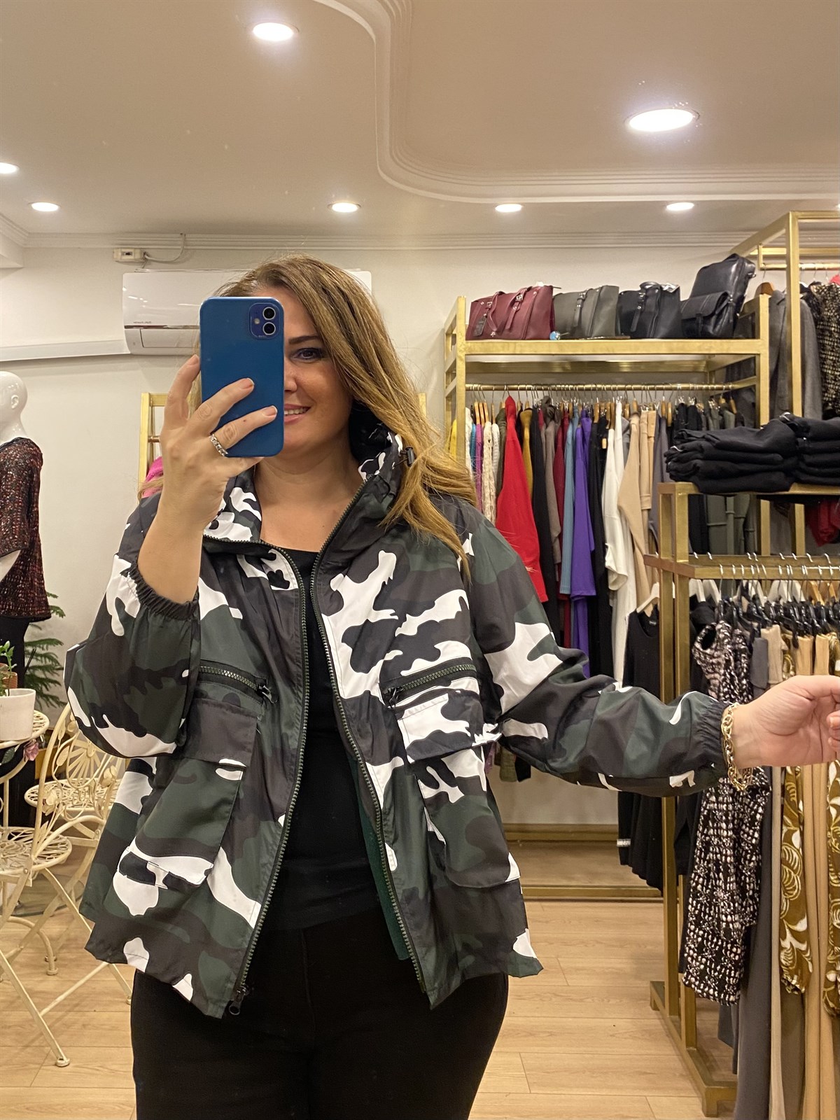 Kendinden Desenli İçi Polarlı Mont Haki Yeşil