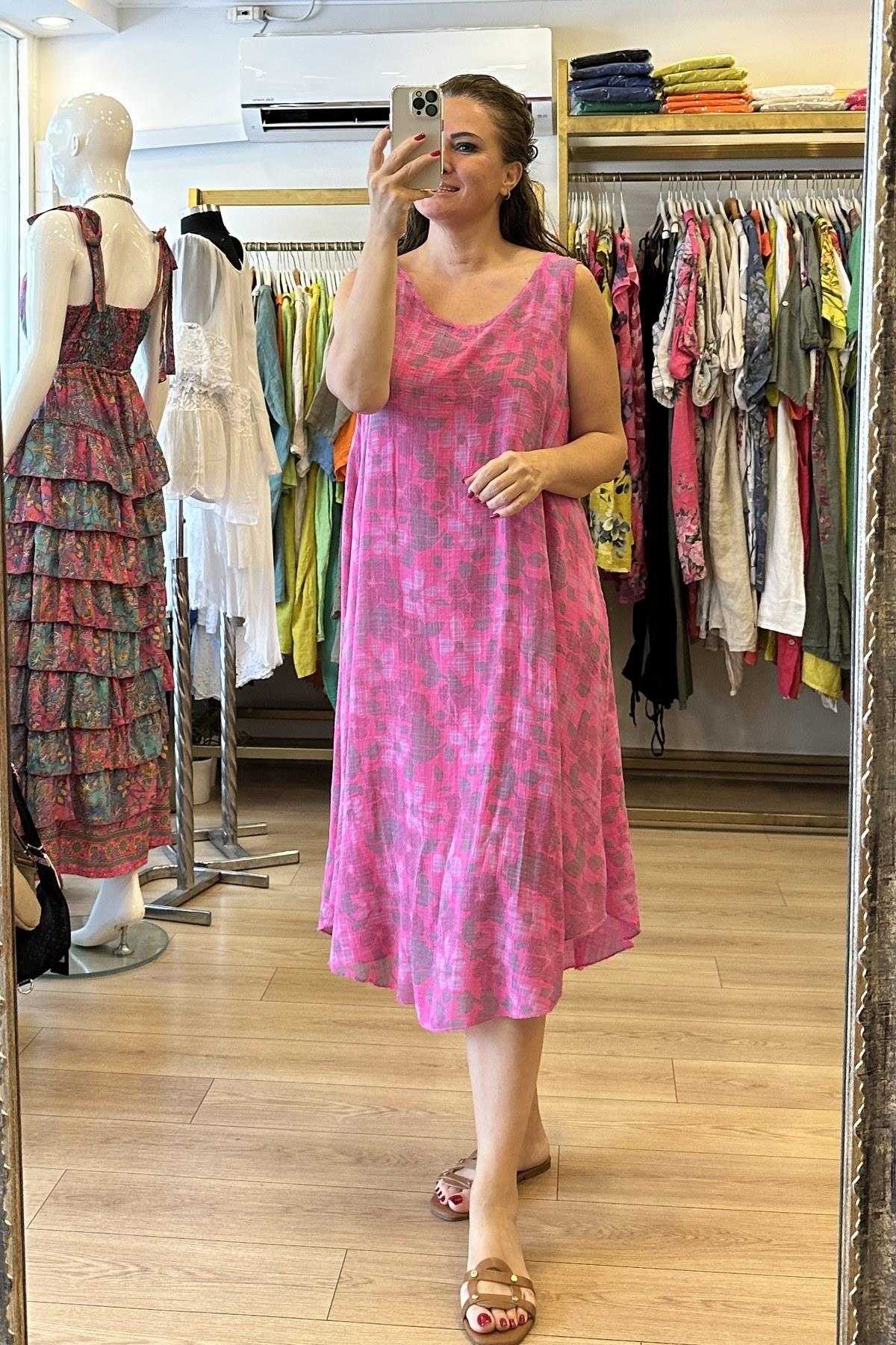 Kolsuz Kendinden Astarlı Midi Boy Elbise Pembe