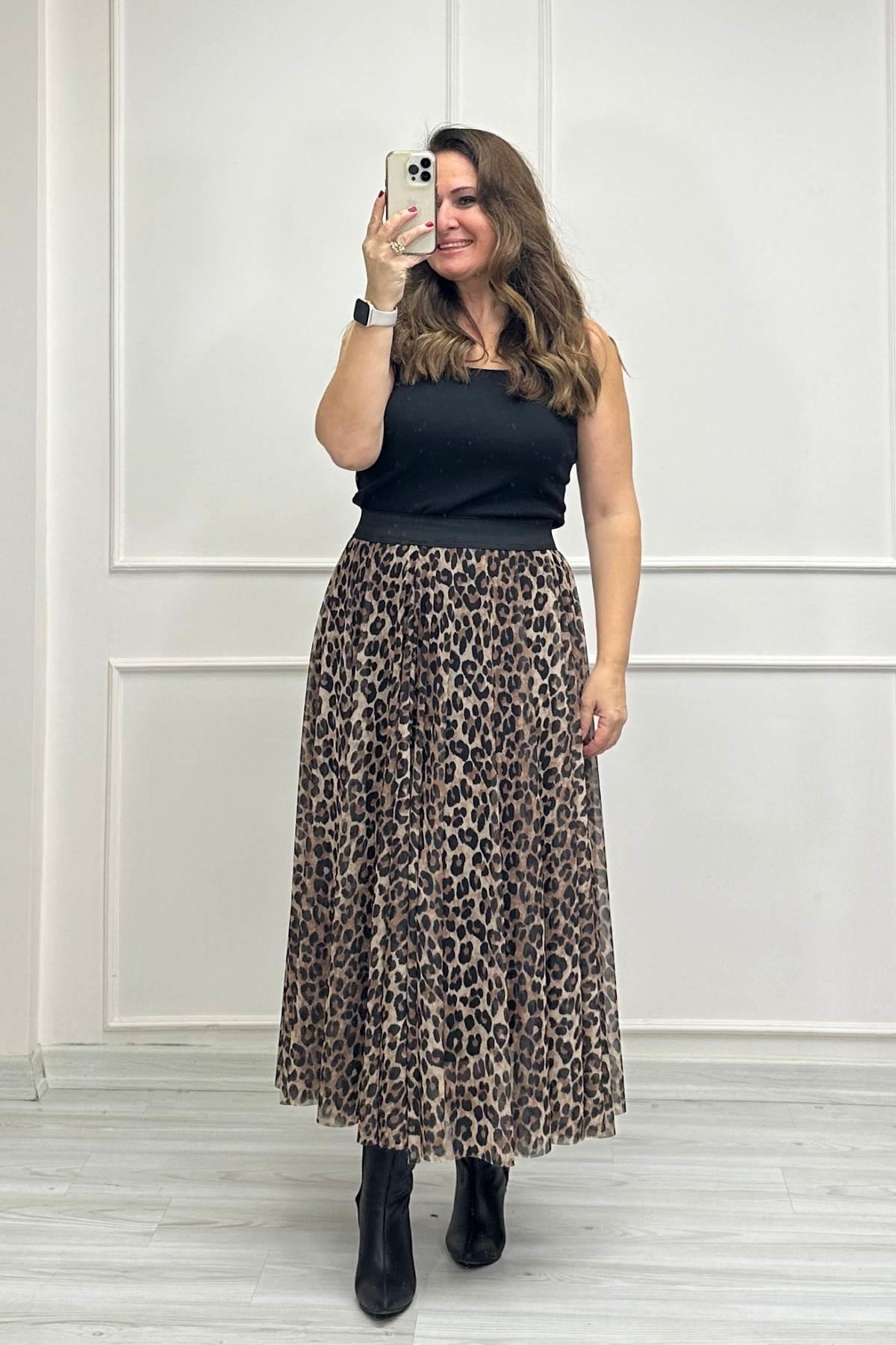 Leo Desenli Etek Kahve