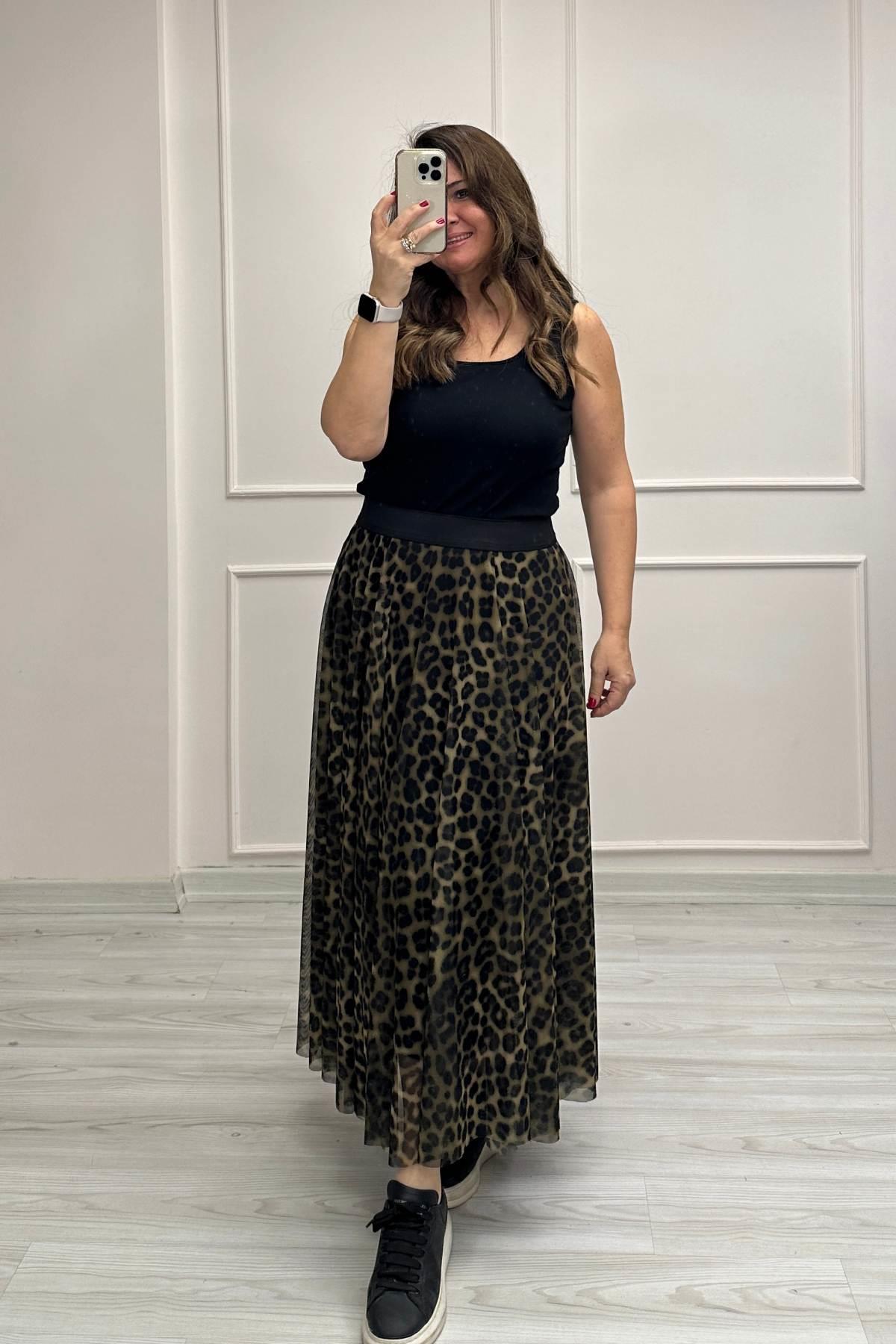 Leo Desenli Etek Yeşil