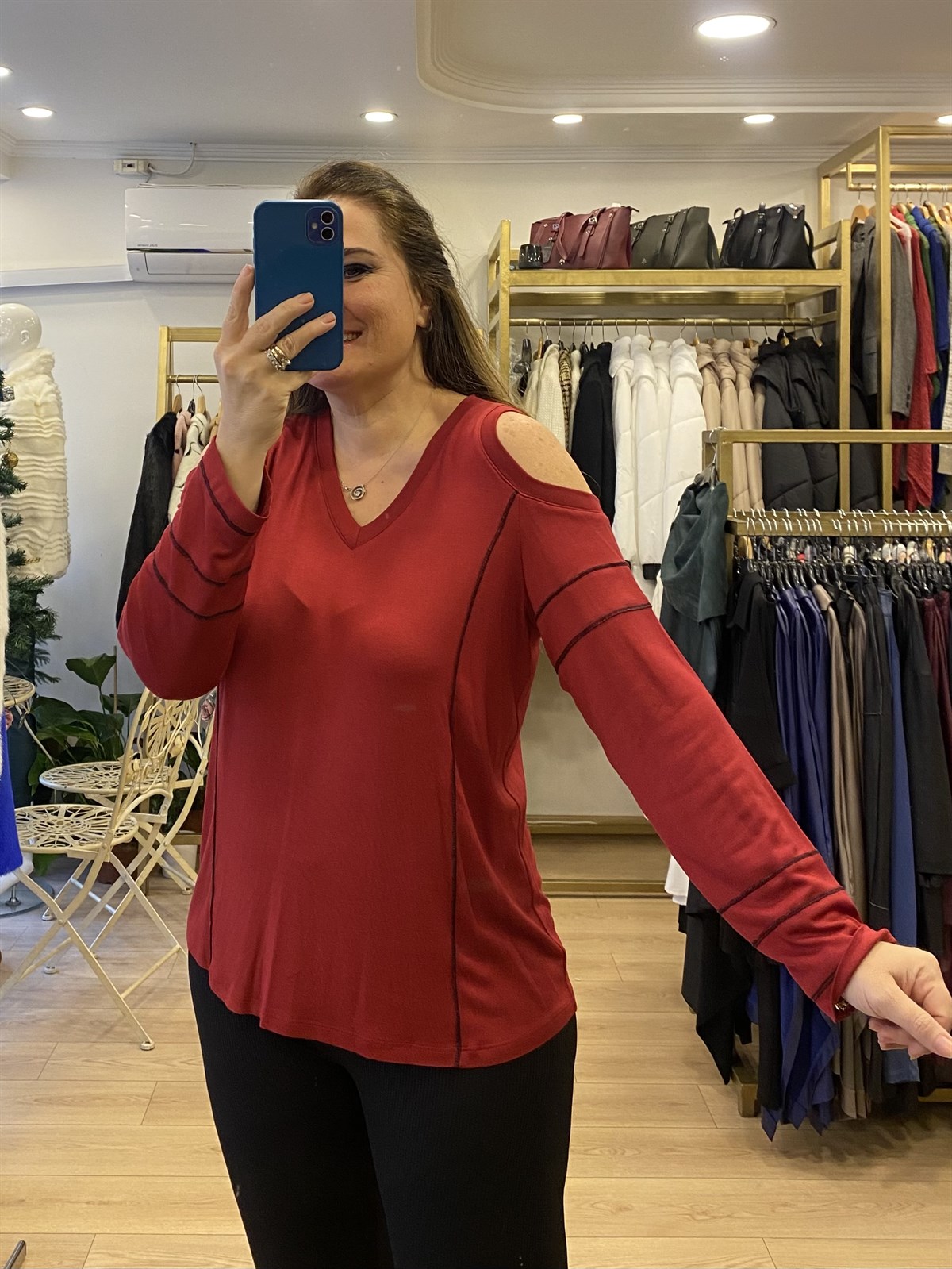 Omuz Pencereli V Yakalı Çift Örme Bluz Bordo