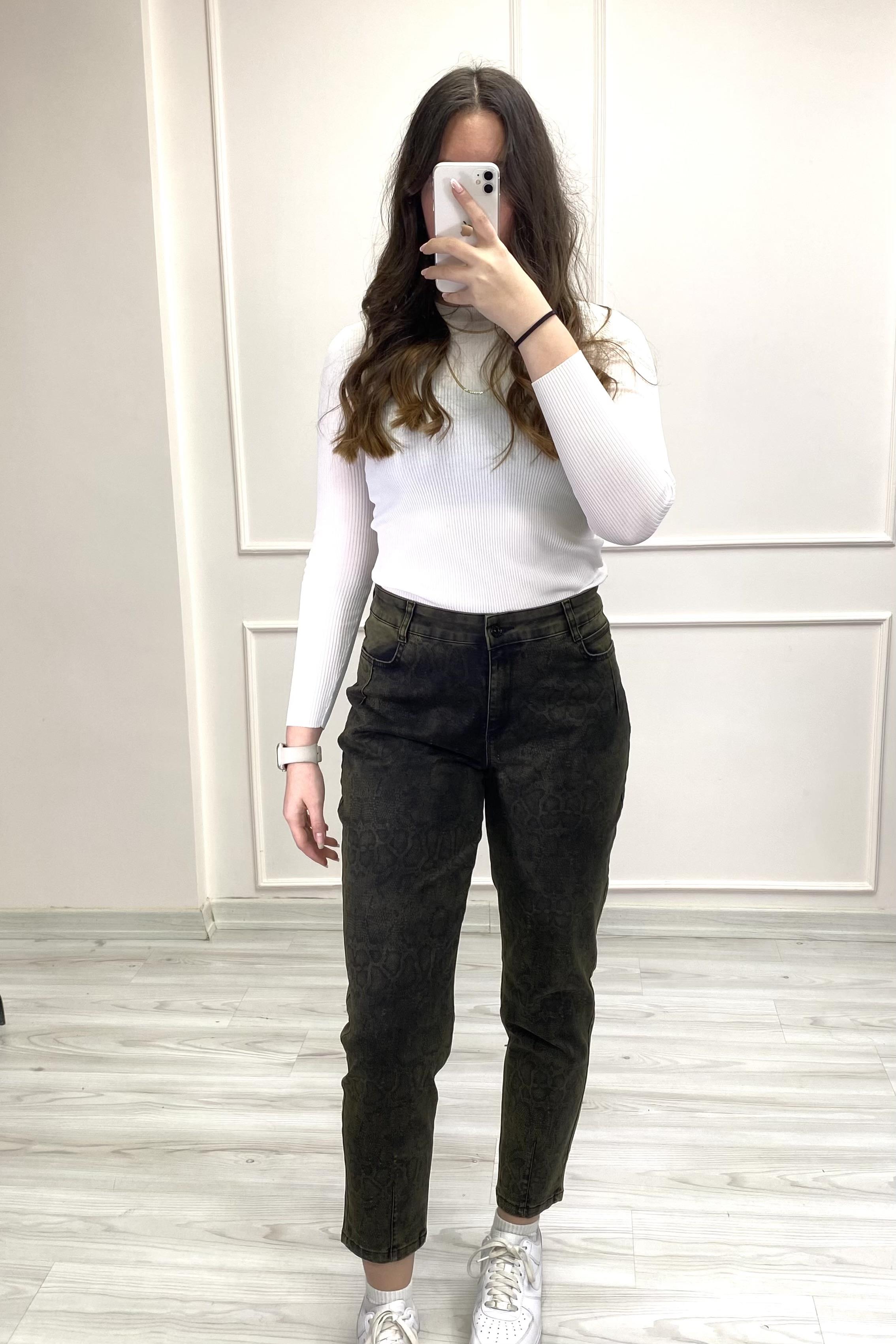 Ön Desenli Jean Haki