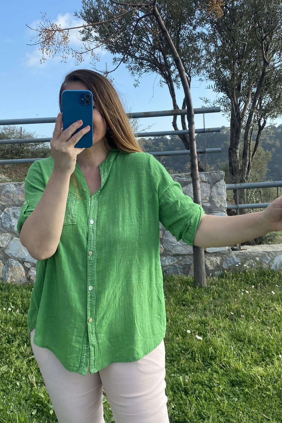 Önden Düğmeli Pul Detaylı Gömlek Yeşil