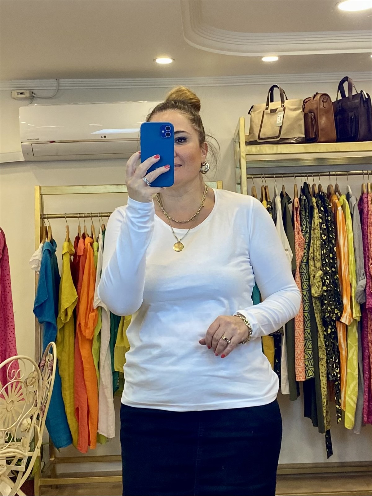 Uzun Kol Yuvarlak Yaka Basic Tshirt Beyaz