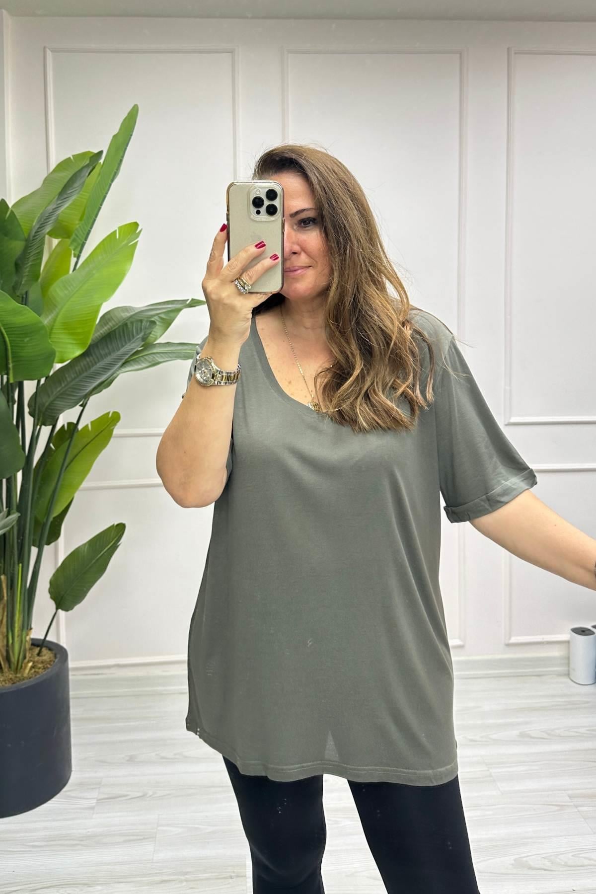 V Yakalı Yarım Kol T-Shirt Haki