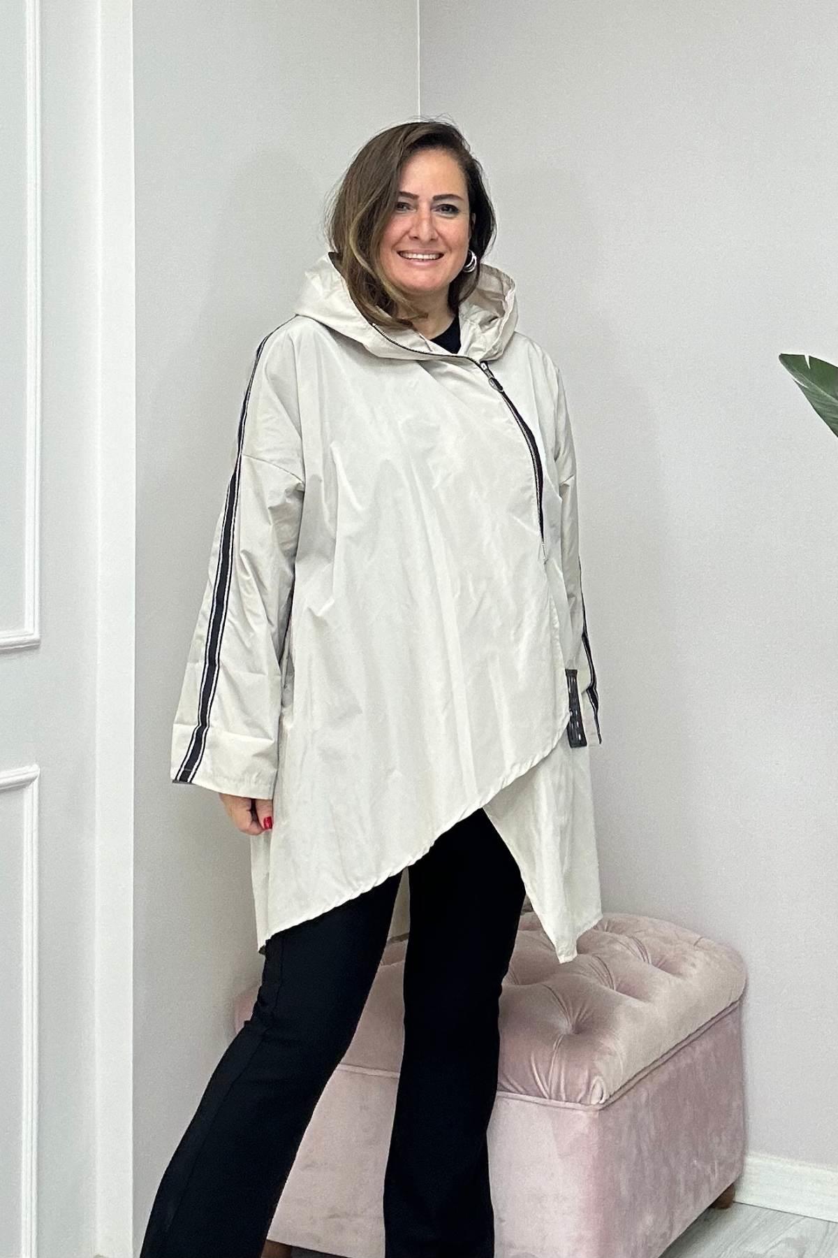 Yan Fermuar Detaylı Trençkot Bej