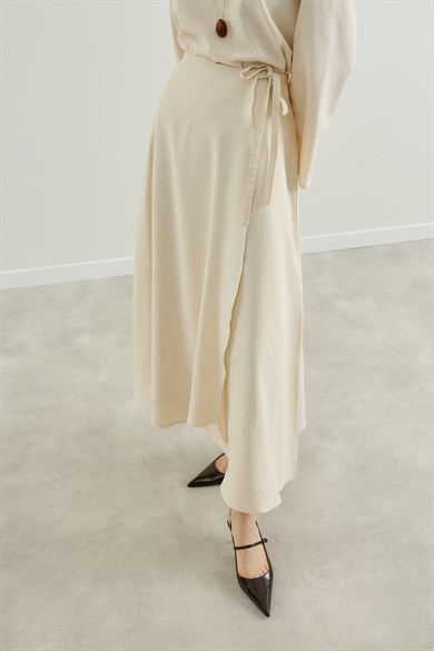 Anvelop Etekli Keten Takım  Bej 