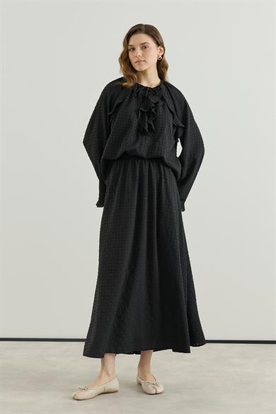 Volan Detaylı Bluz Etek Gofre Astarlı Takım Siyah