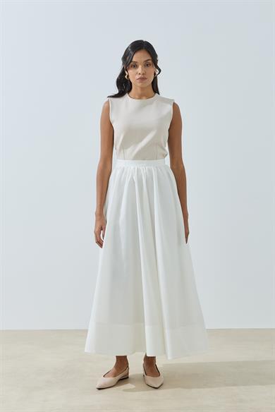 Büzgülü Geniş Katlamalı Astarlı Etek Beyaz