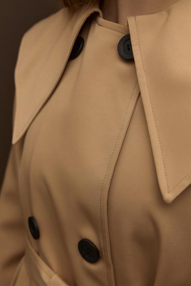 Elora Yaka Detaylı Pamuklu Gabardin Kruvaze Trençkot Camel