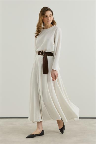 Çok Parçalı Godeli Keten Takım 