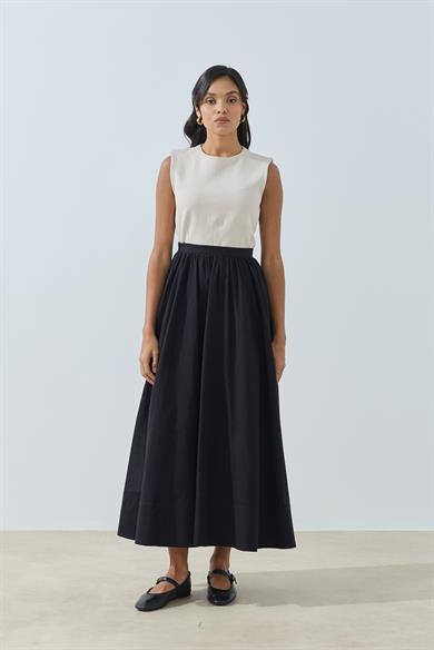 Büzgülü Geniş Katlamalı Astarlı Etek Siyah