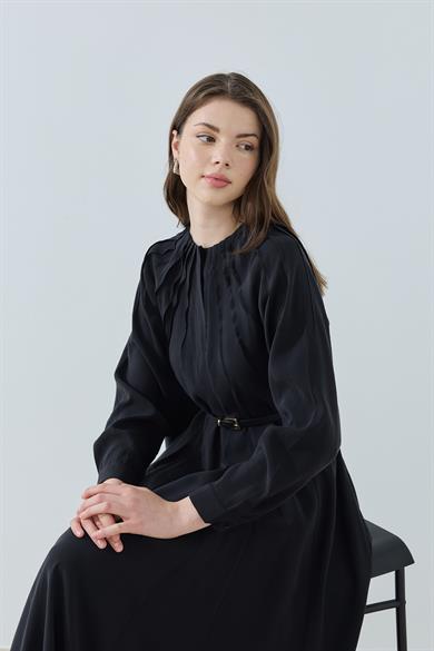 Godeli Nervürlü Elbise Siyah