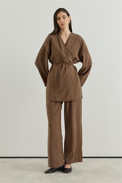 Anvelop Kapamalı Pantolonlu Kimono Takım Kahverengi