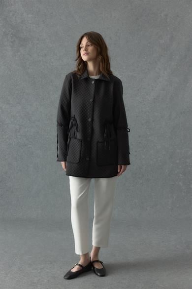 Biye Detaylı Kapitone Ceket Siyah