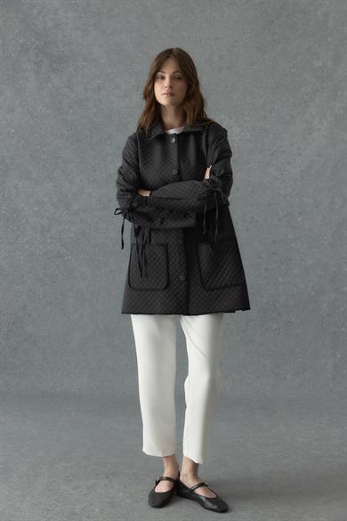 Biye Detaylı Kapitone Ceket Siyah